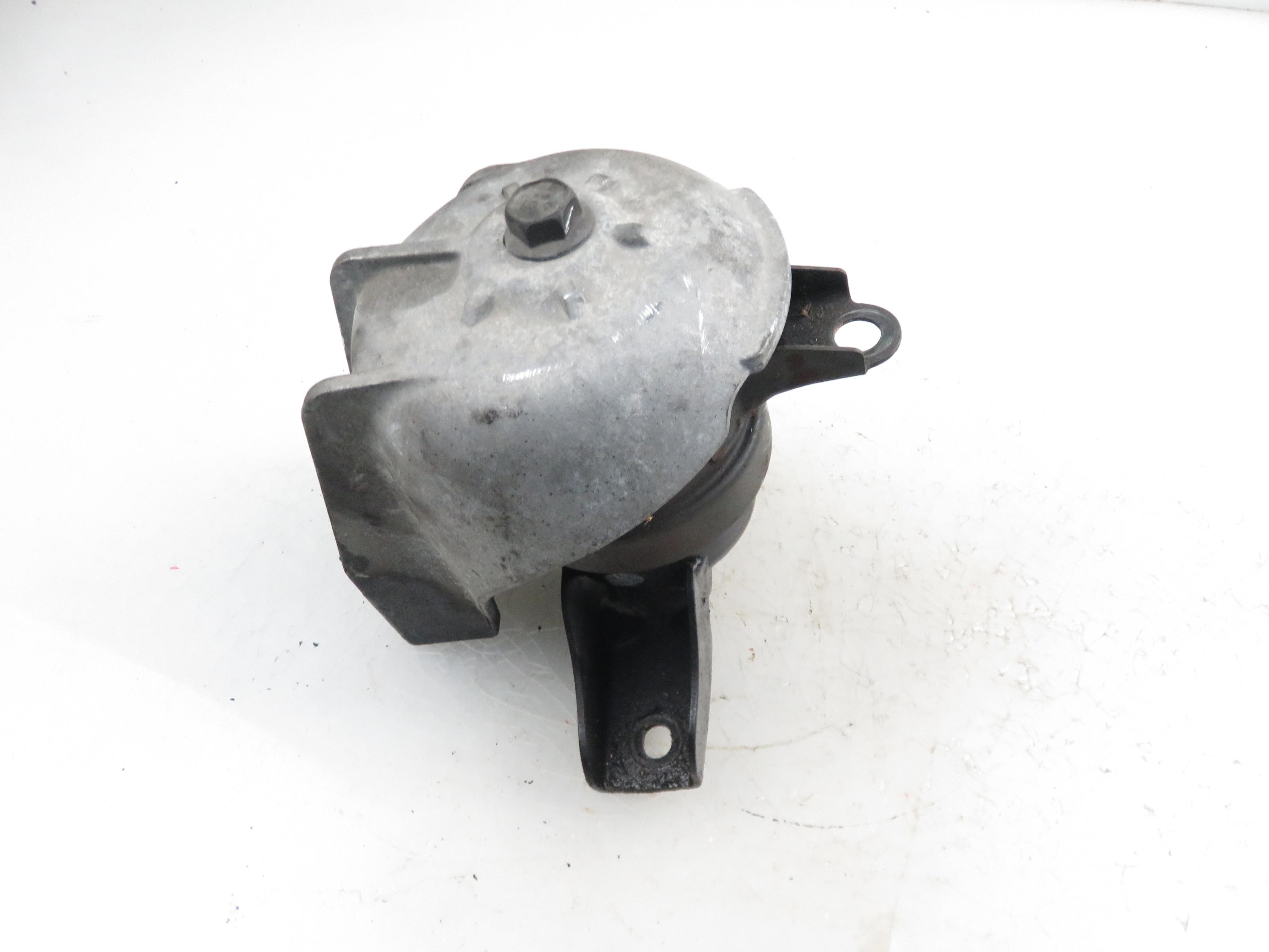 Mazda Tribute Ep Right Side Engine Mount Yl Ae Used