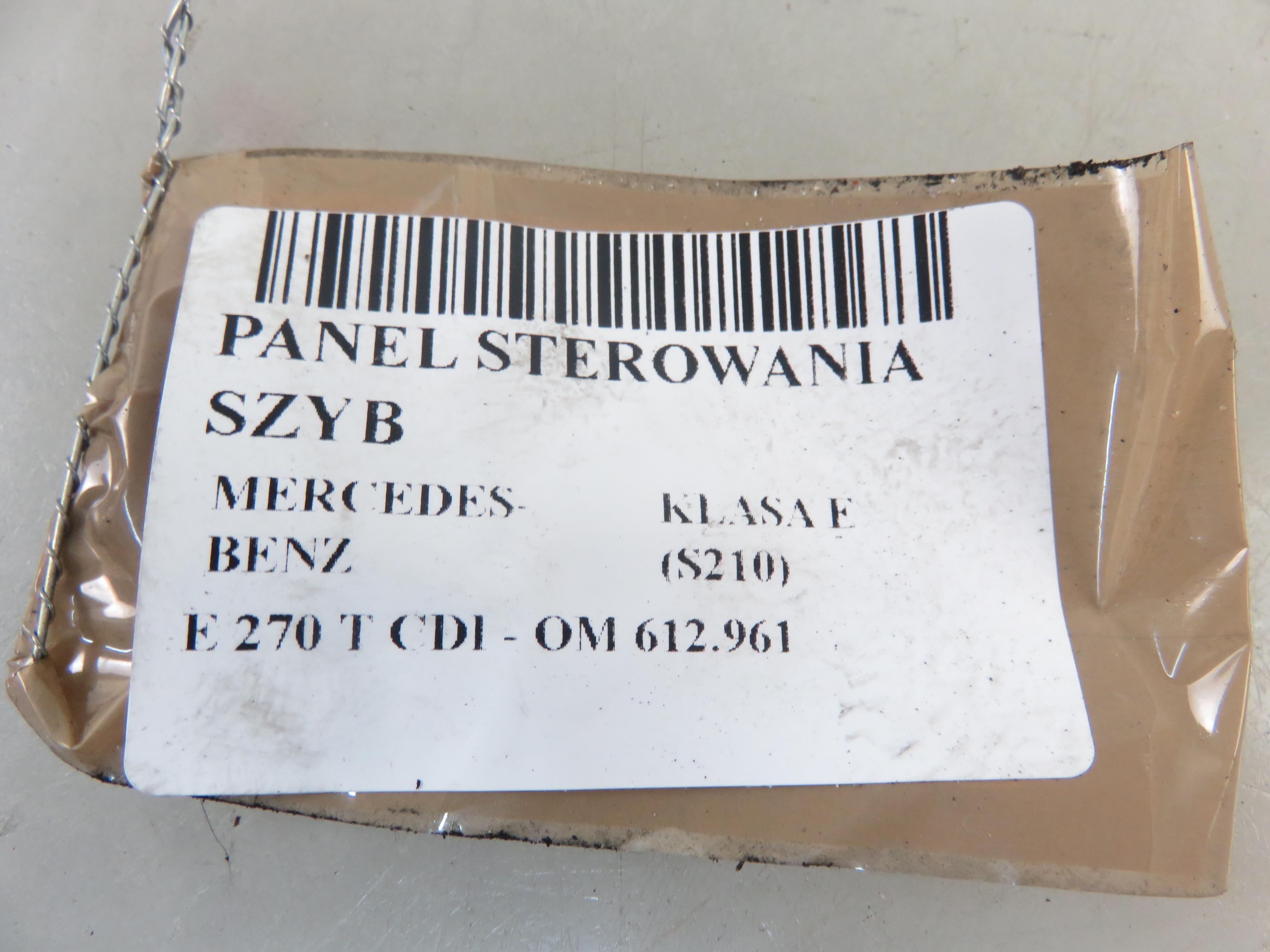 MERCEDES-BENZ E-Class W210/S210 (1995-2002) Front Left Door Window Switch 26820117