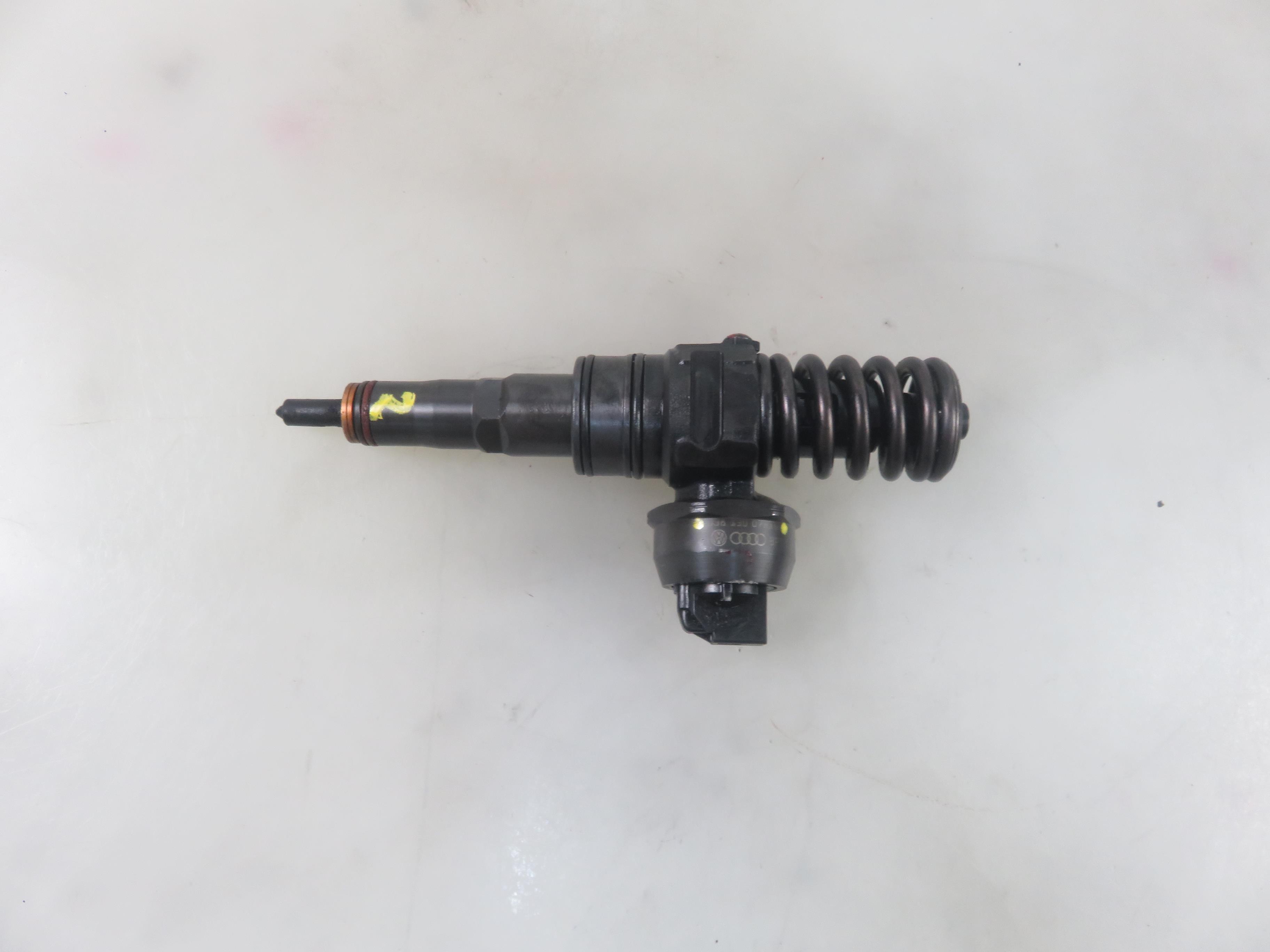 SKODA Fabia 5J (2007-2014) Oil Injector 038130073AG,0414720215 26605620