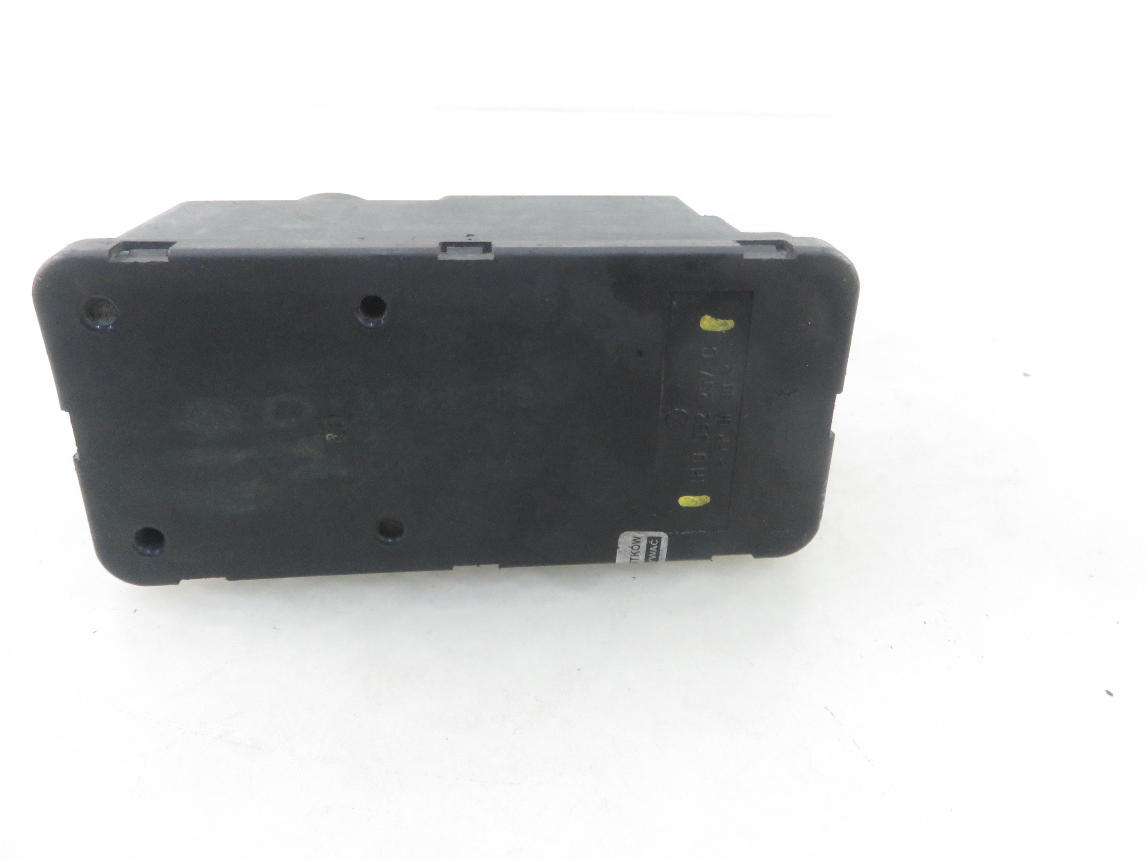 VOLKSWAGEN Polo 3 generation (1994-2002) Pompă de vacuum cu închidere centralizată 1H0962257C 26954143