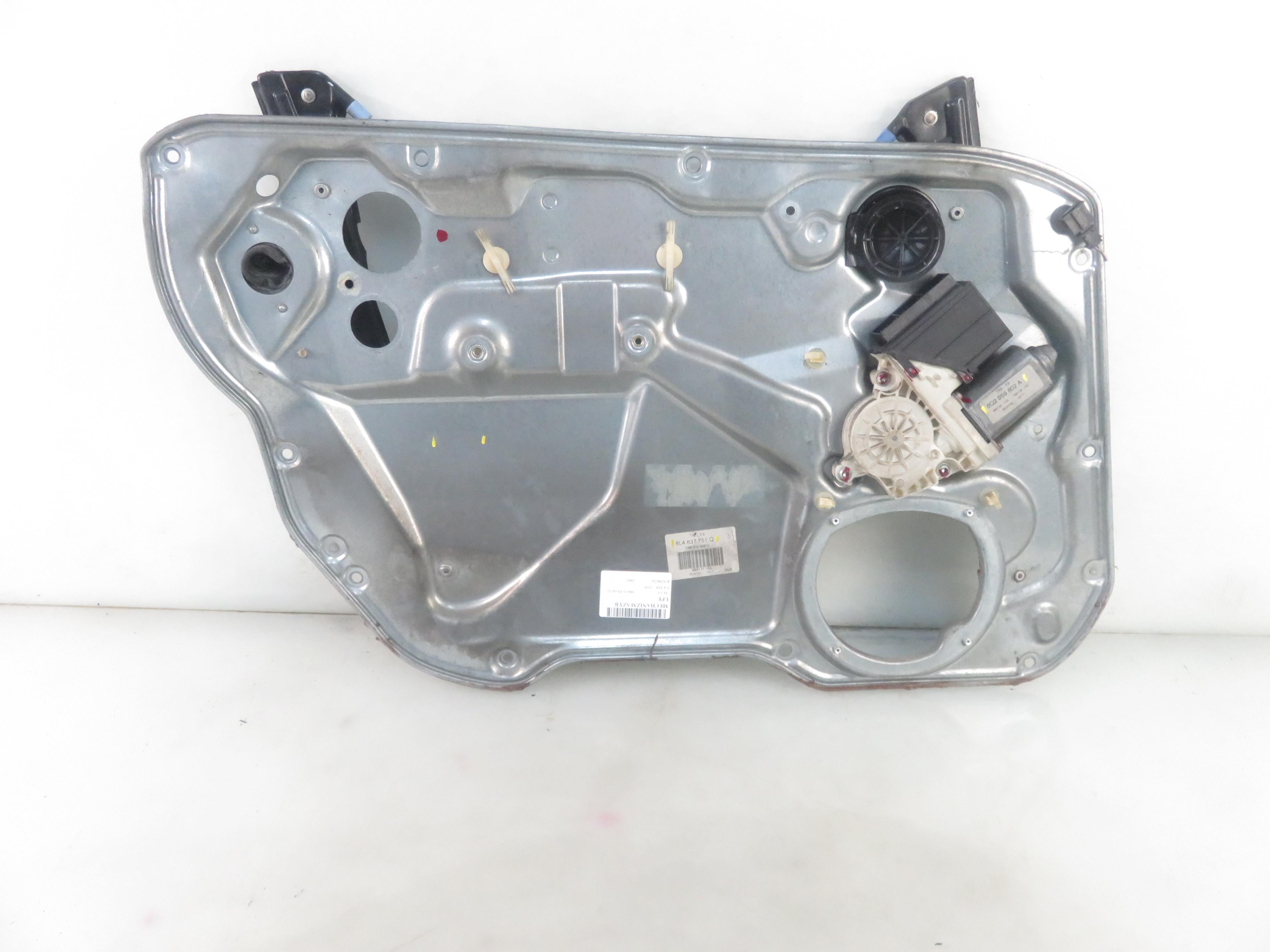 SEAT Ibiza 3 generation (2002-2008) Стеклоподъемник передней левой двери 6L4837751Q,6L4837755J,6Q2959802A 27134240