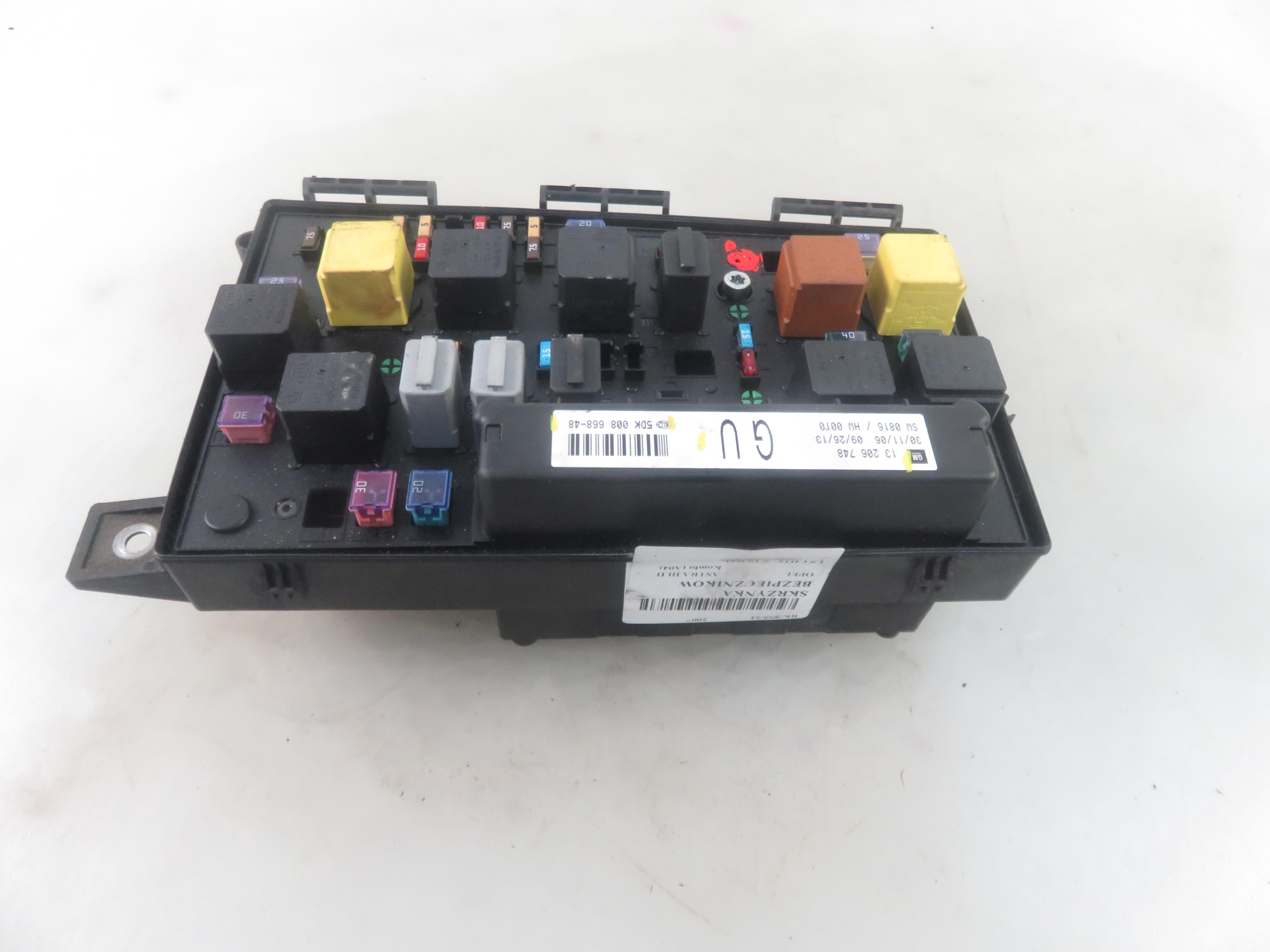 OPEL Astra H (2004-2014) Fuse Box 13206748GU,5DK00866848 27348273