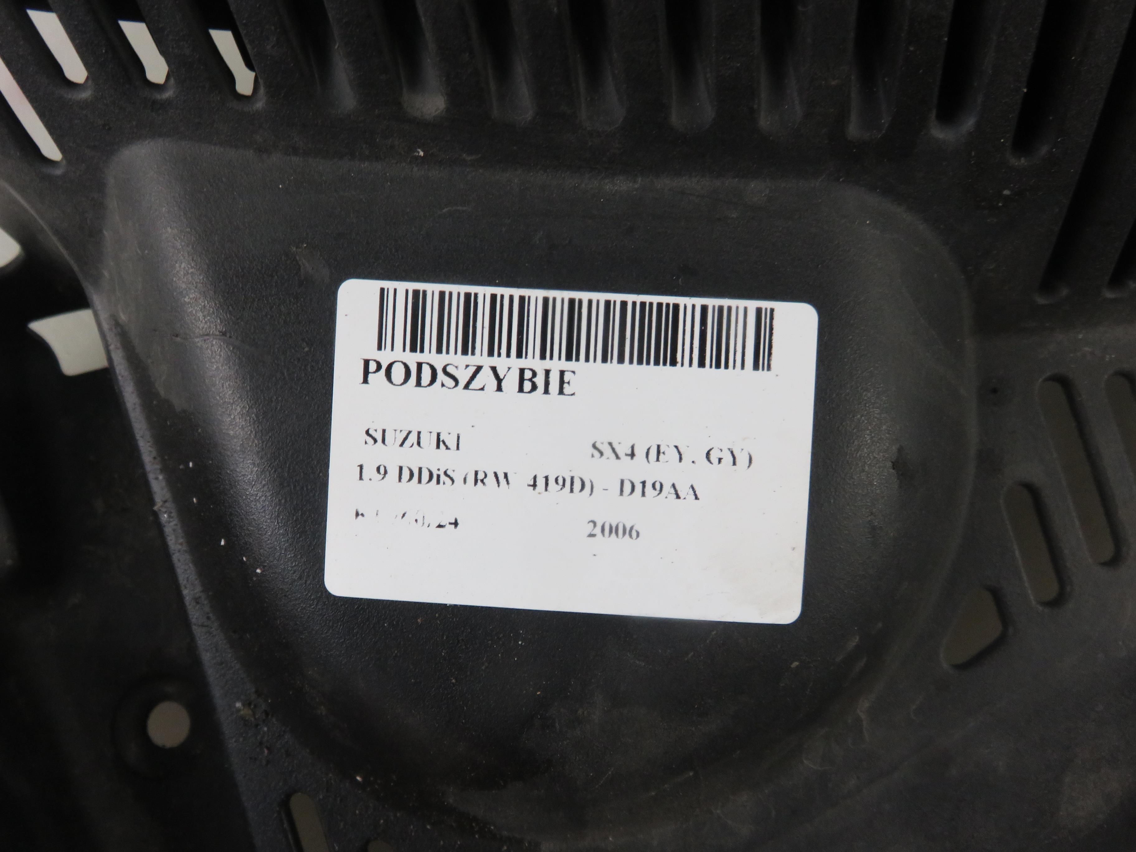 SUZUKI SX4 1 generation (2006-2014) Панель люка 7233179J1R 27801622