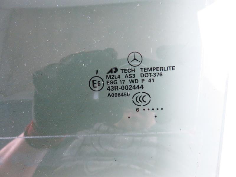 MERCEDES-BENZ GL-Class X164 (2006-2012) Galinė kairė fortkutė (mažasis stiklas) 22982291