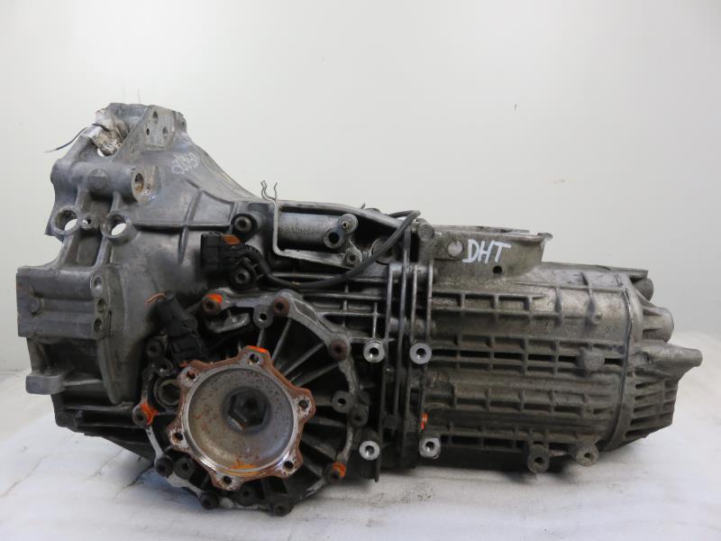 AUDI A6 C4/4A (1994-1997) Gearbox DHT 21836990