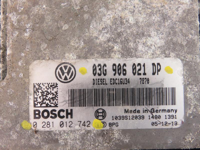 VOLKSWAGEN Passat B6 (2005-2010) Блок управления 03G906021DP, 0281012742 22975336