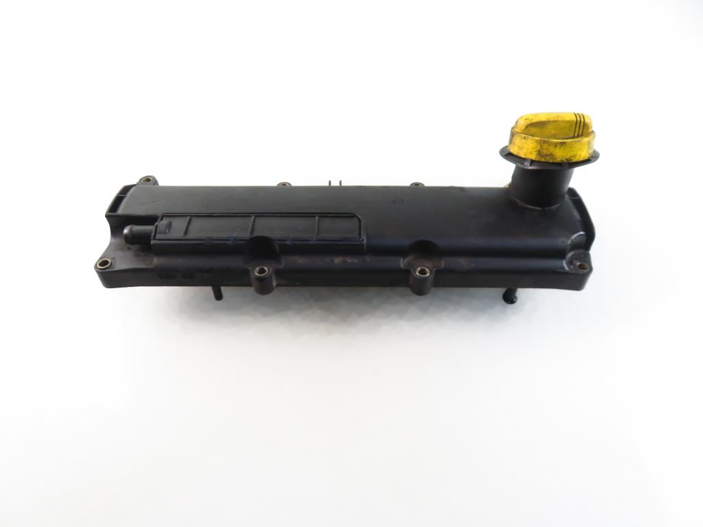 RENAULT Clio 2 generation (1998-2013) Крышка клапана 8200117386 17832119