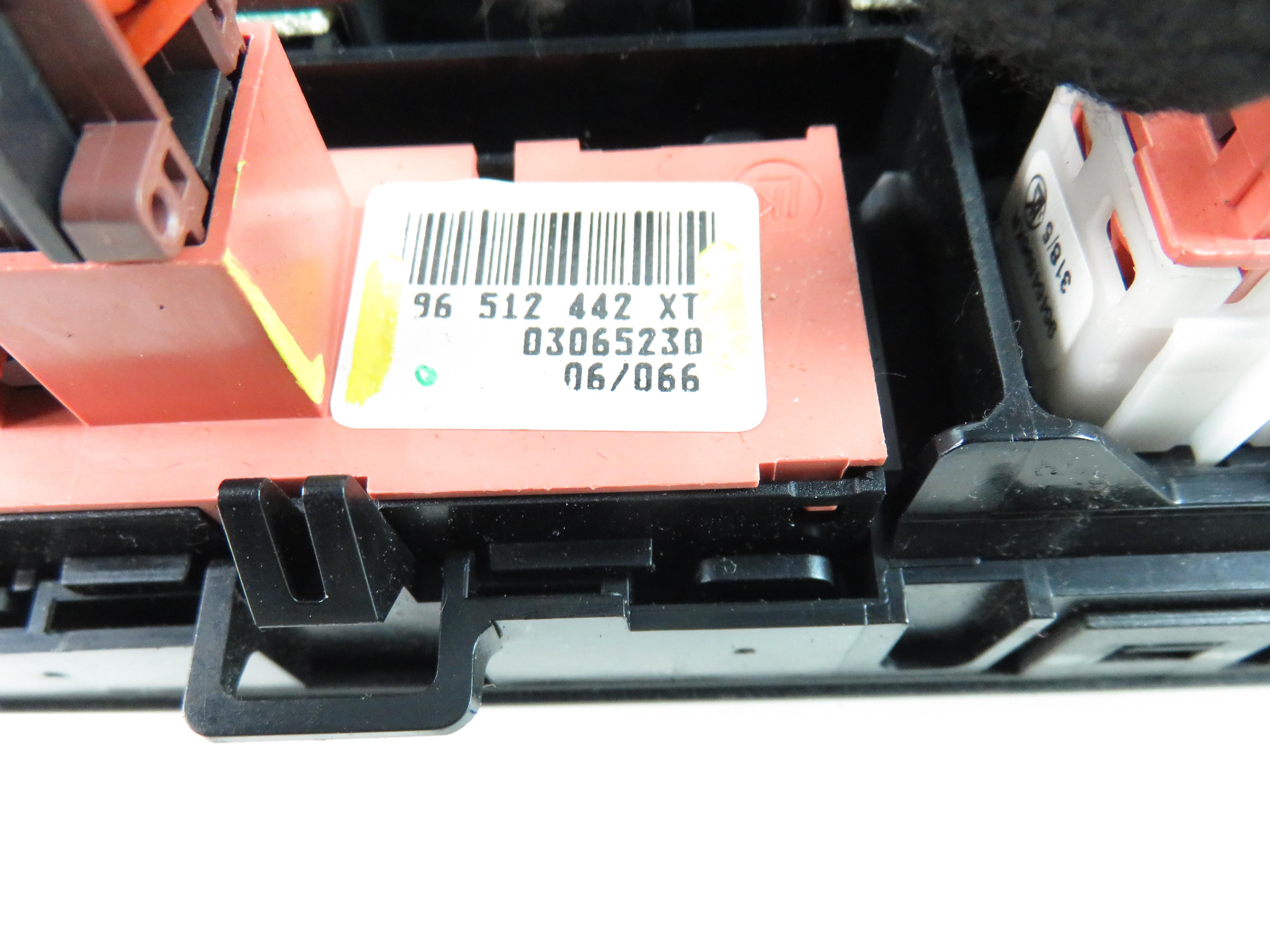 PEUGEOT 407 1 generation (2004-2010) Climate  Control Unit 96573322, 96512442XT, 96466848XT 17914342