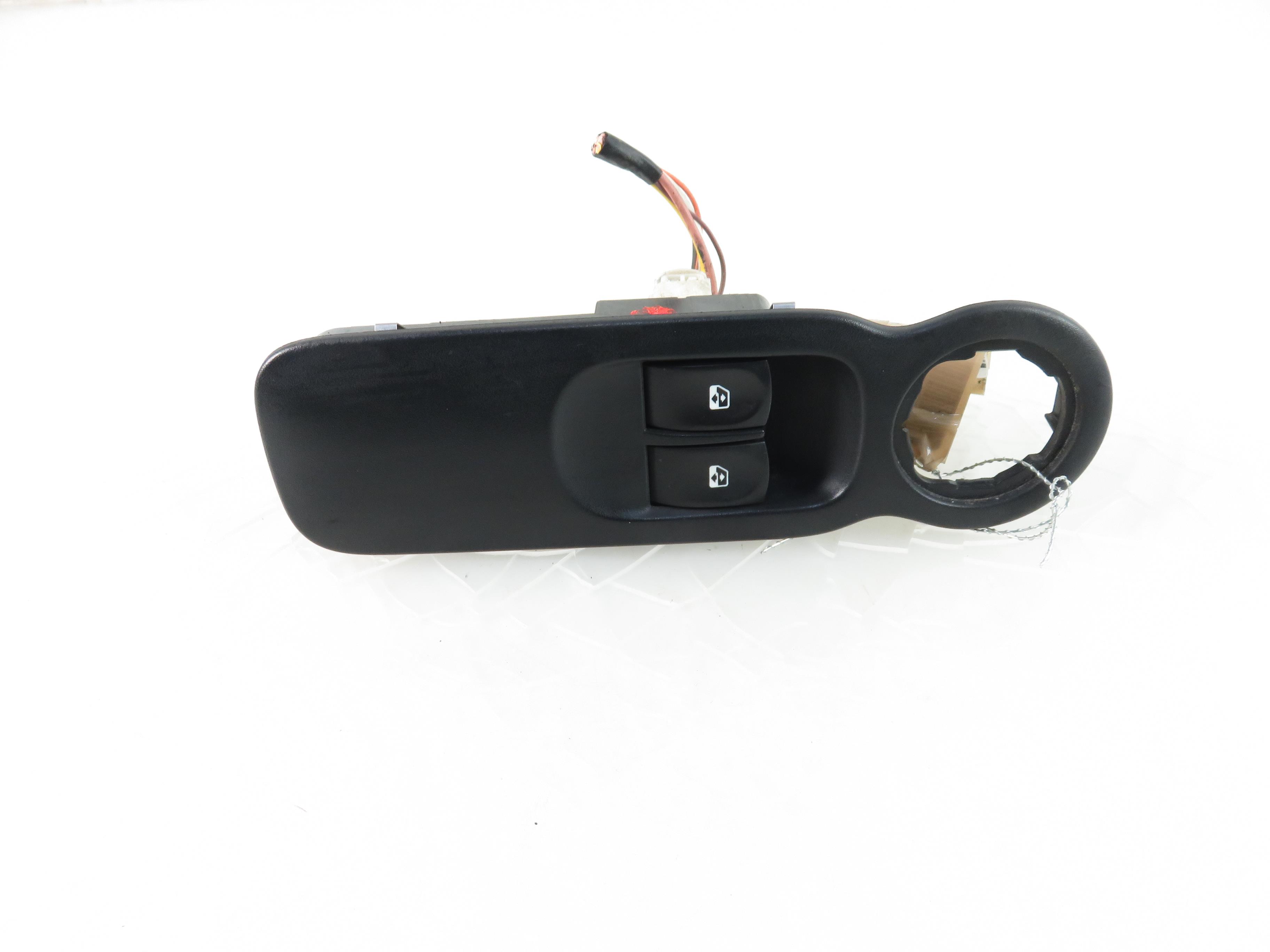 RENAULT Modus 2 generation (2007-2012) Front Left Door Window Switch 22041994