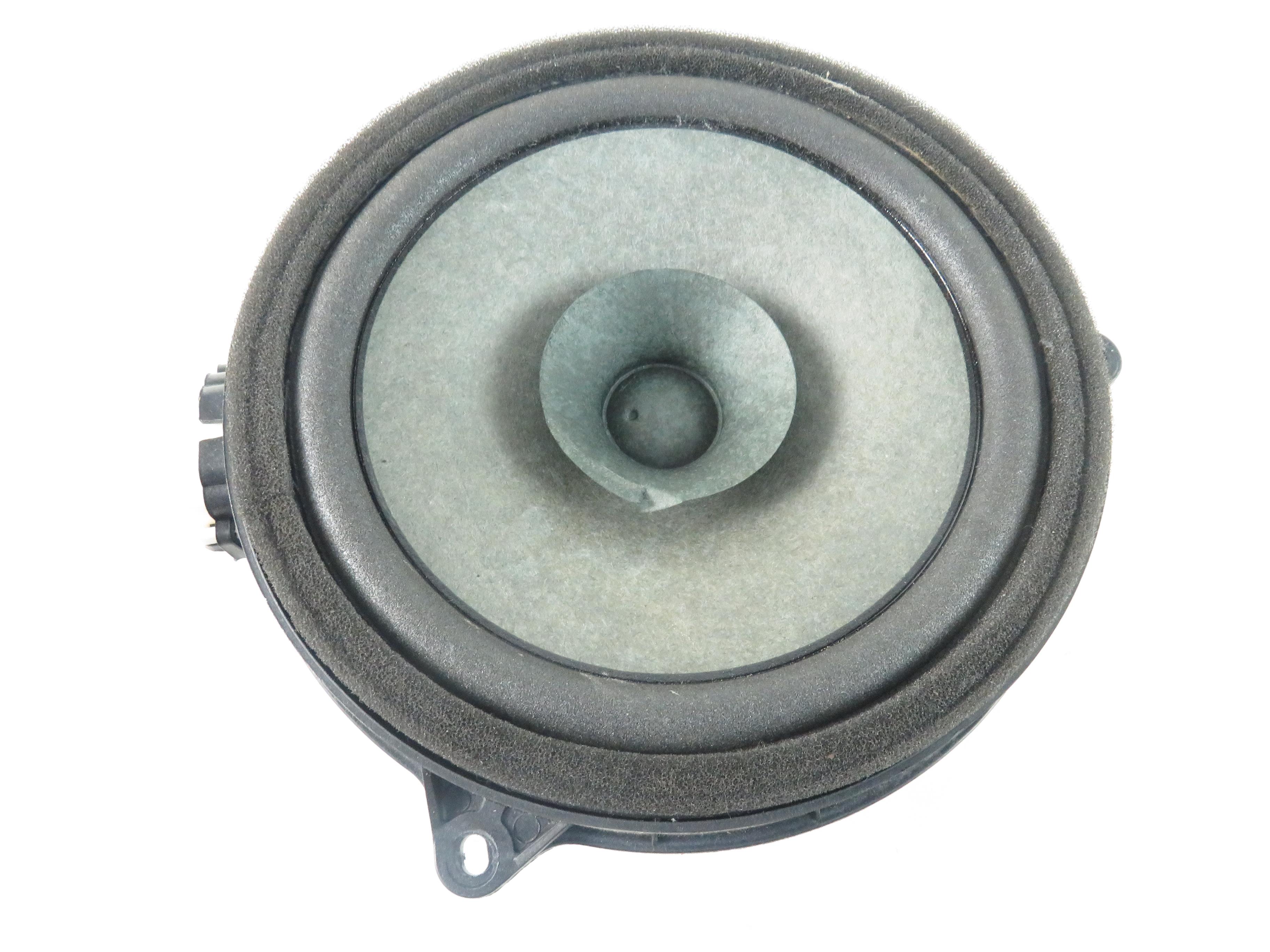 MAZDA 2 2 generation (2007-2014) Right Side Floor Speaker Woofer D65166960 17914246