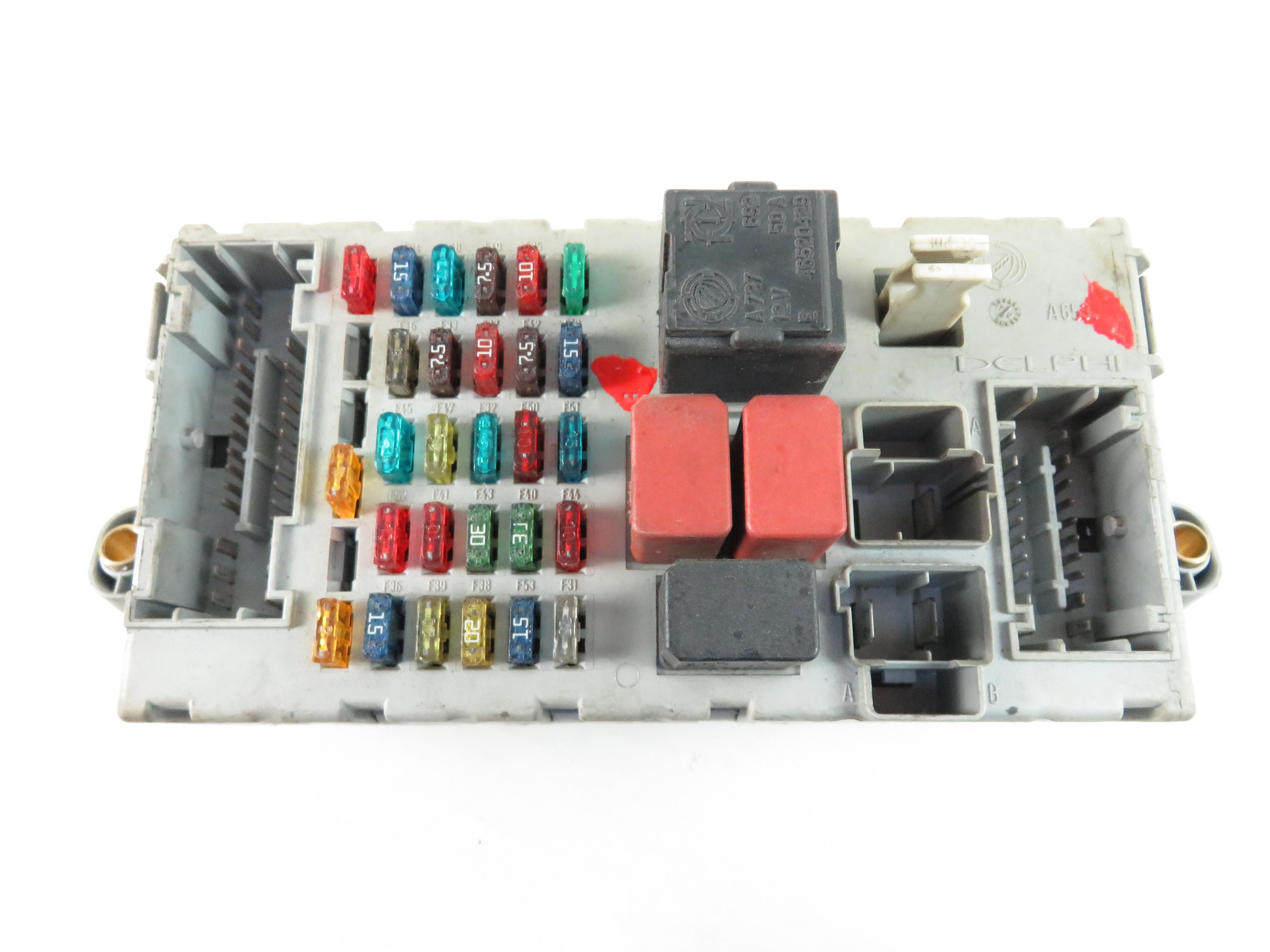 FIAT Punto 3 generation Grande Punto (2005-2010) Fuse Box 46520600 22022143