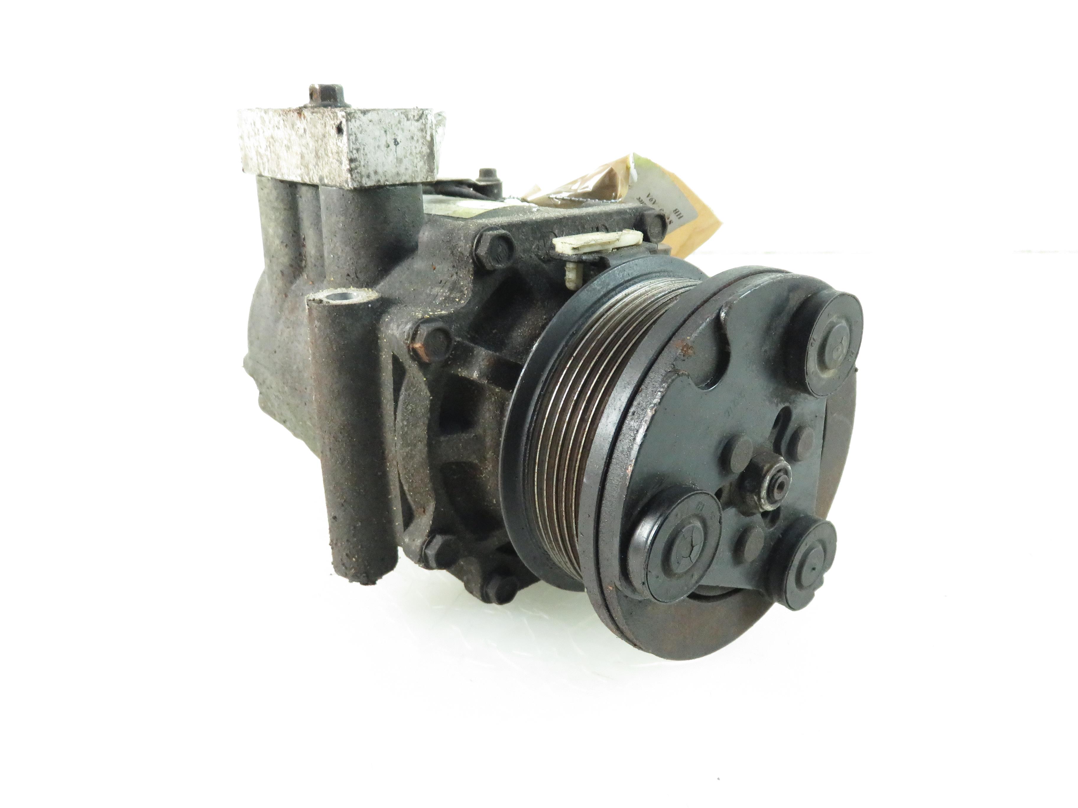 FORD Ka 1 generation (1996-2008) Air Condition Pump 17933647