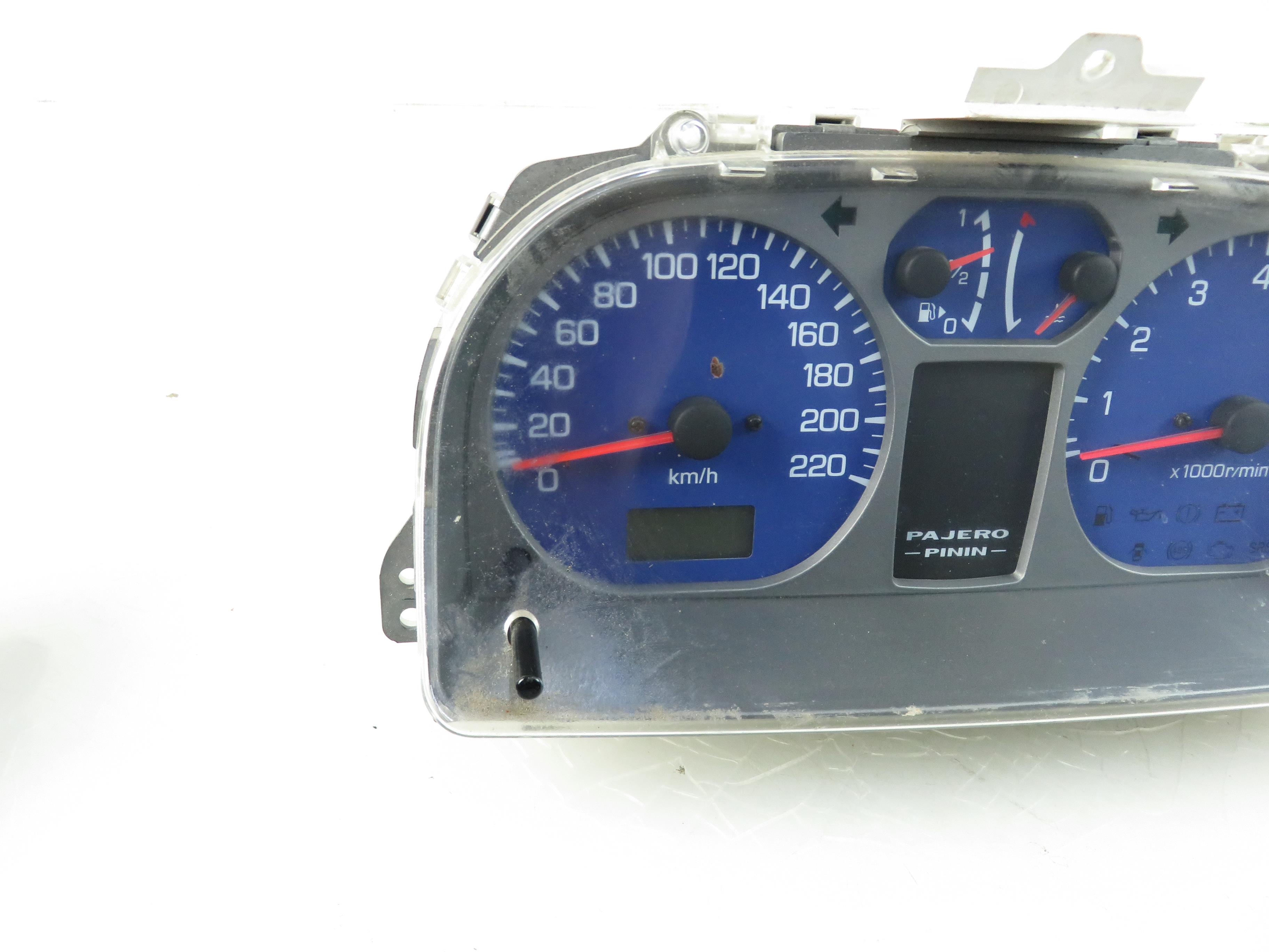 MITSUBISHI Pajero Pinin 1 generation (1998-2006) Speedometer MR951032 17915452