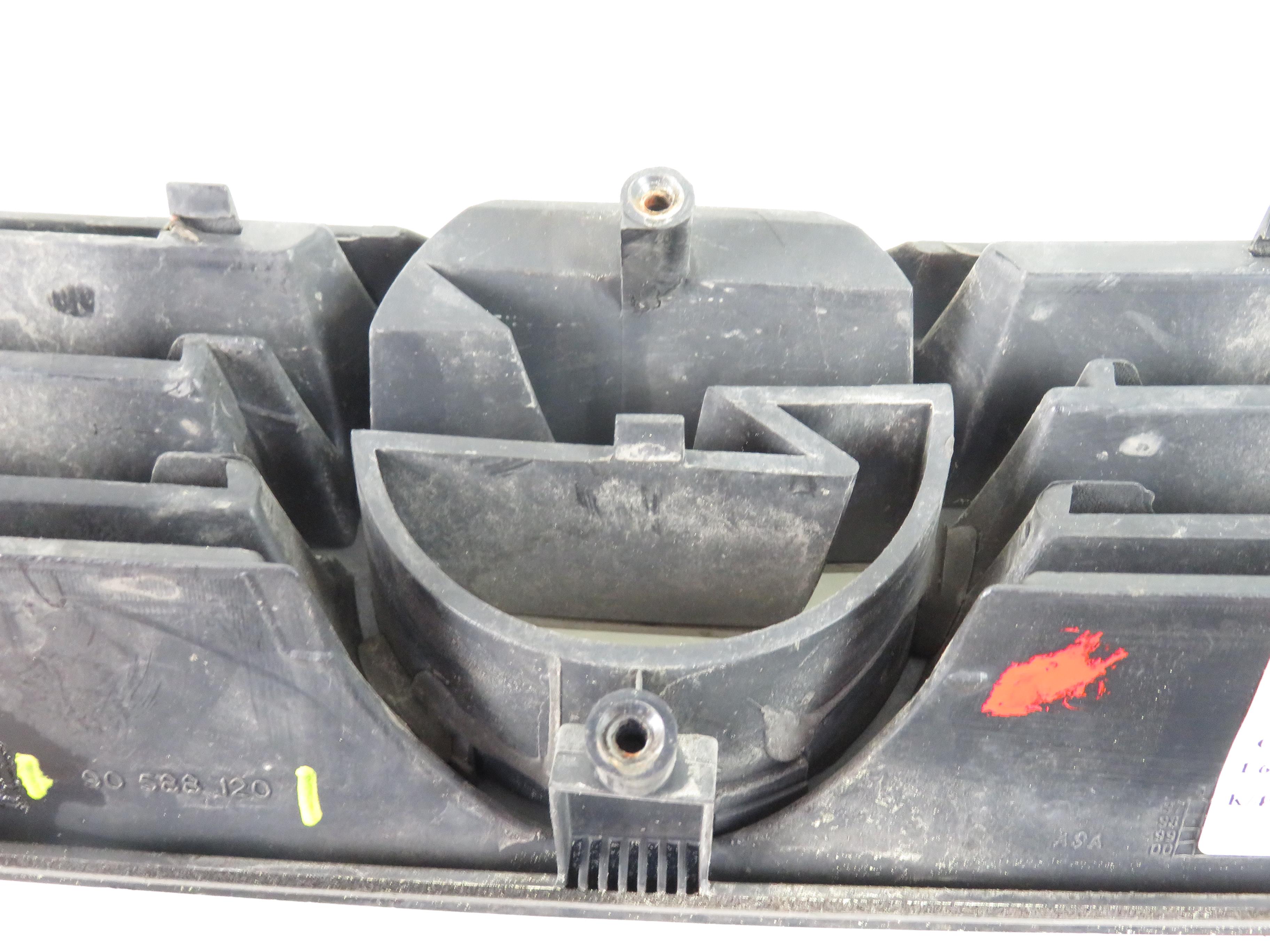 OPEL Astra G (1998-2009) Grotelės 90688120 17914354