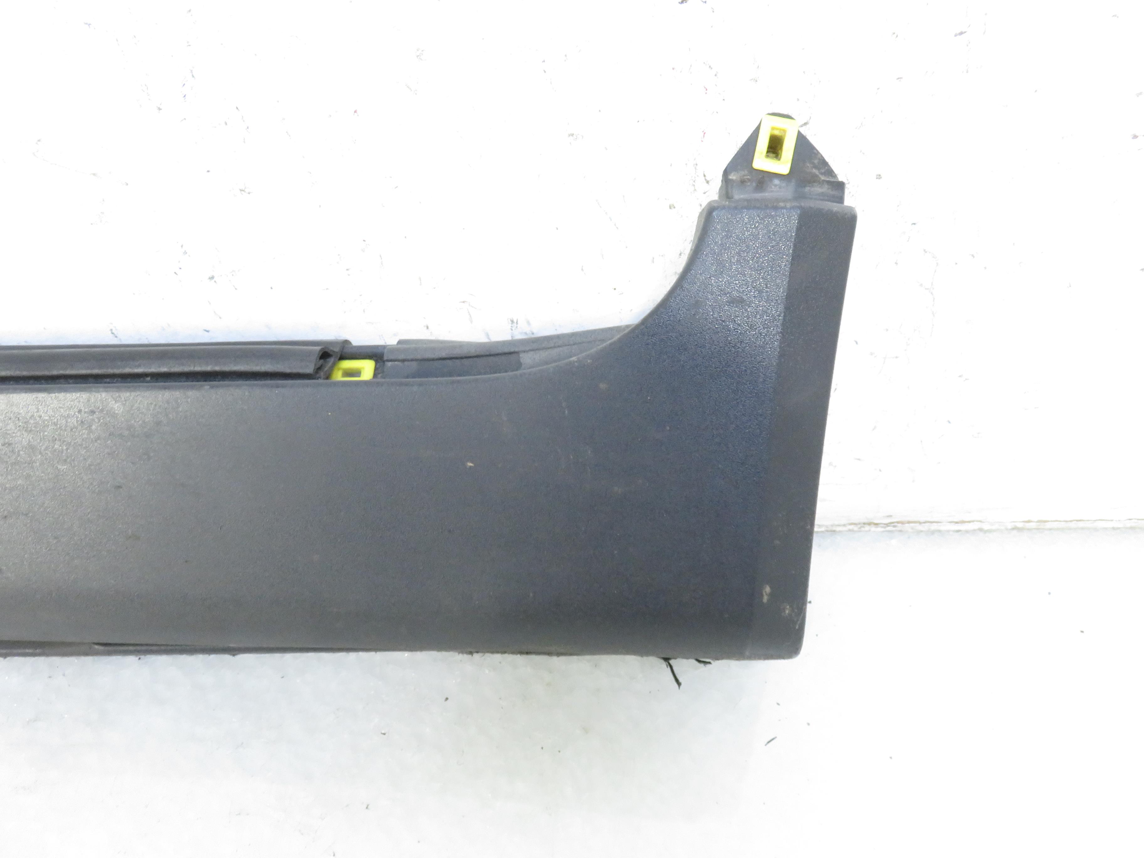 VOLVO XC90 1 generation (2002-2014) Capac prag lateral din plastic stângă 30653722 17798974