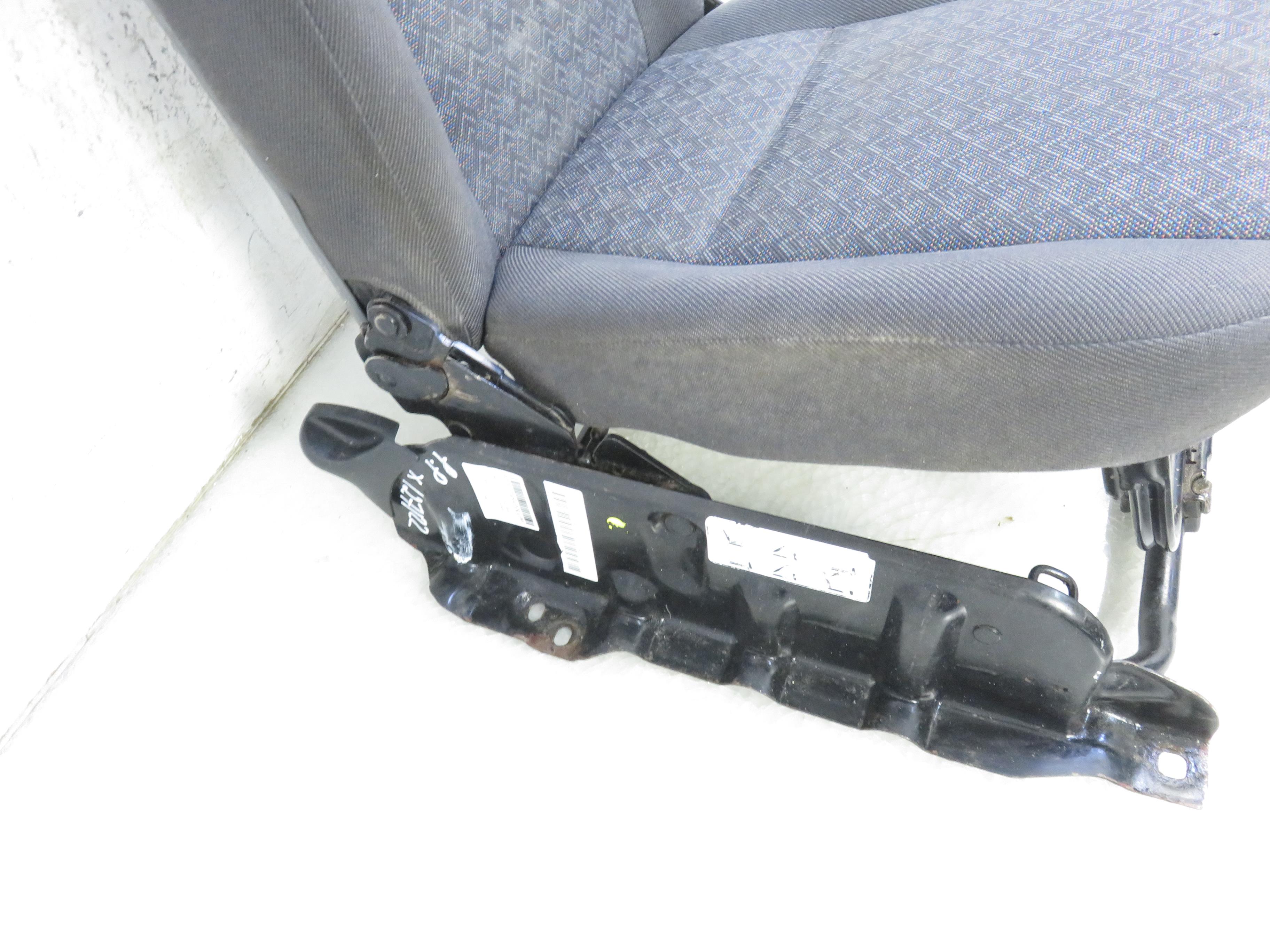 FORD Transit Connect 1 generation (2002-2024) Front Right Seat 17934268