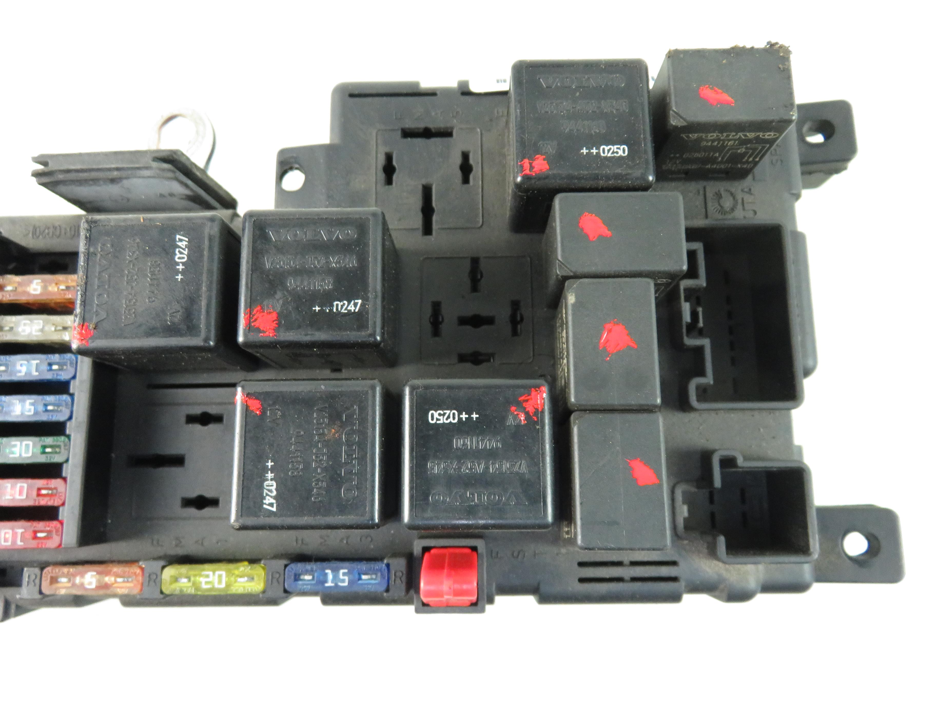 VOLVO S60 1 generation (2000-2009) Fuse Box 518787205,518787205 17915253