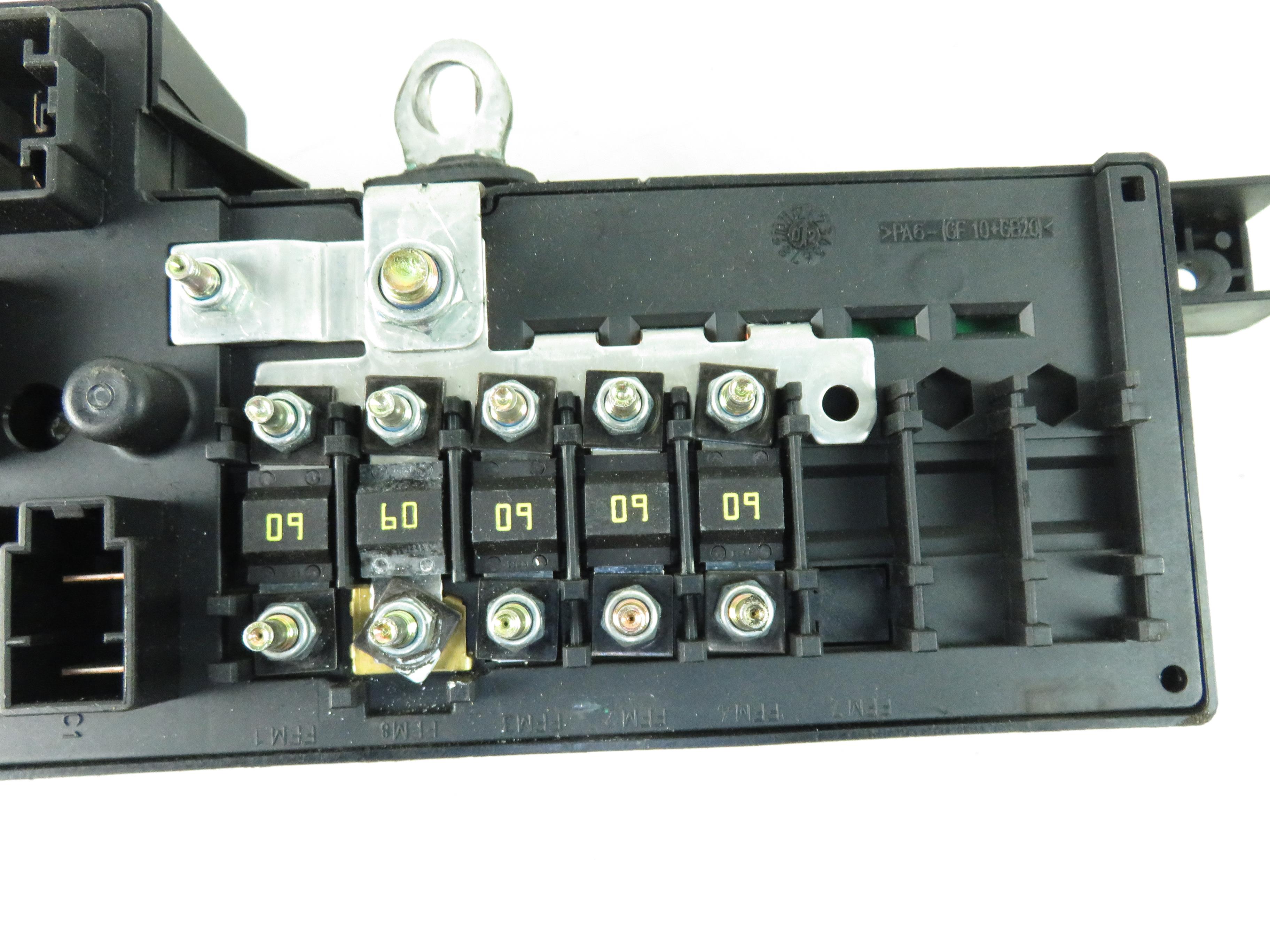 VOLVO S60 1 generation (2000-2009) Fuse Box 518787205,518787205 17915253