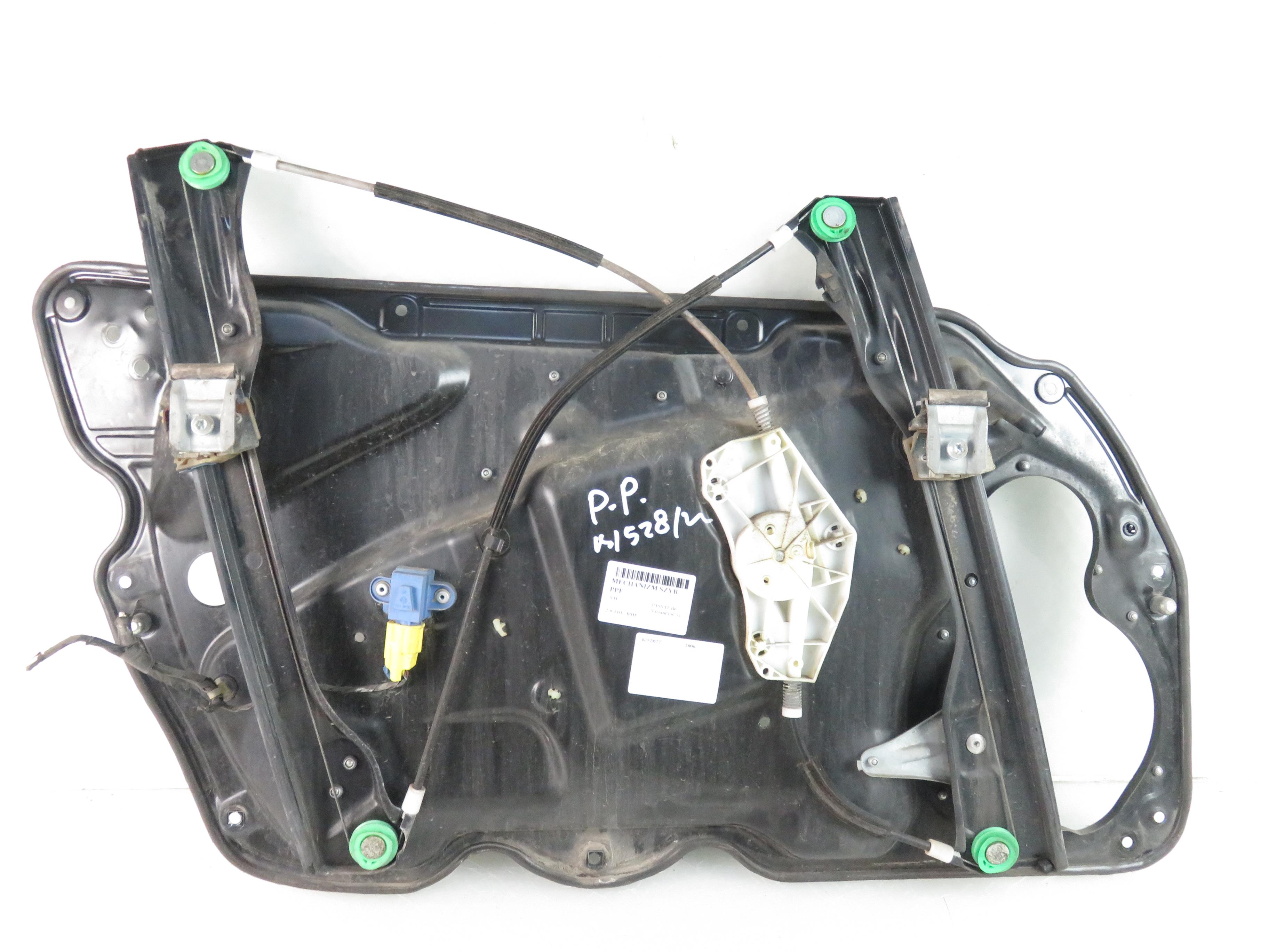 VOLKSWAGEN Passat Variant 1 generation (2010-2024) Front Right Door Window Regulator 1K0959792L, 3C1837756G 17910211