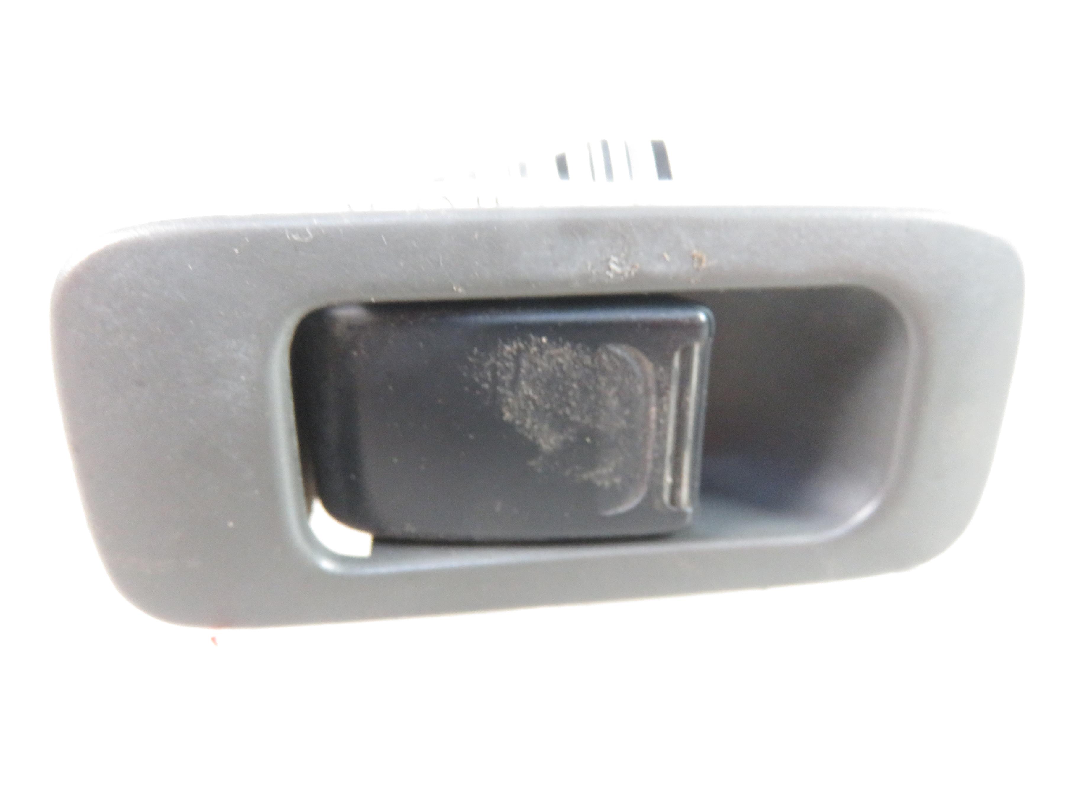 SUZUKI Grand Vitara 1 generation (1998-2006) Front Right Door Window Switch 3799575F0 17910587