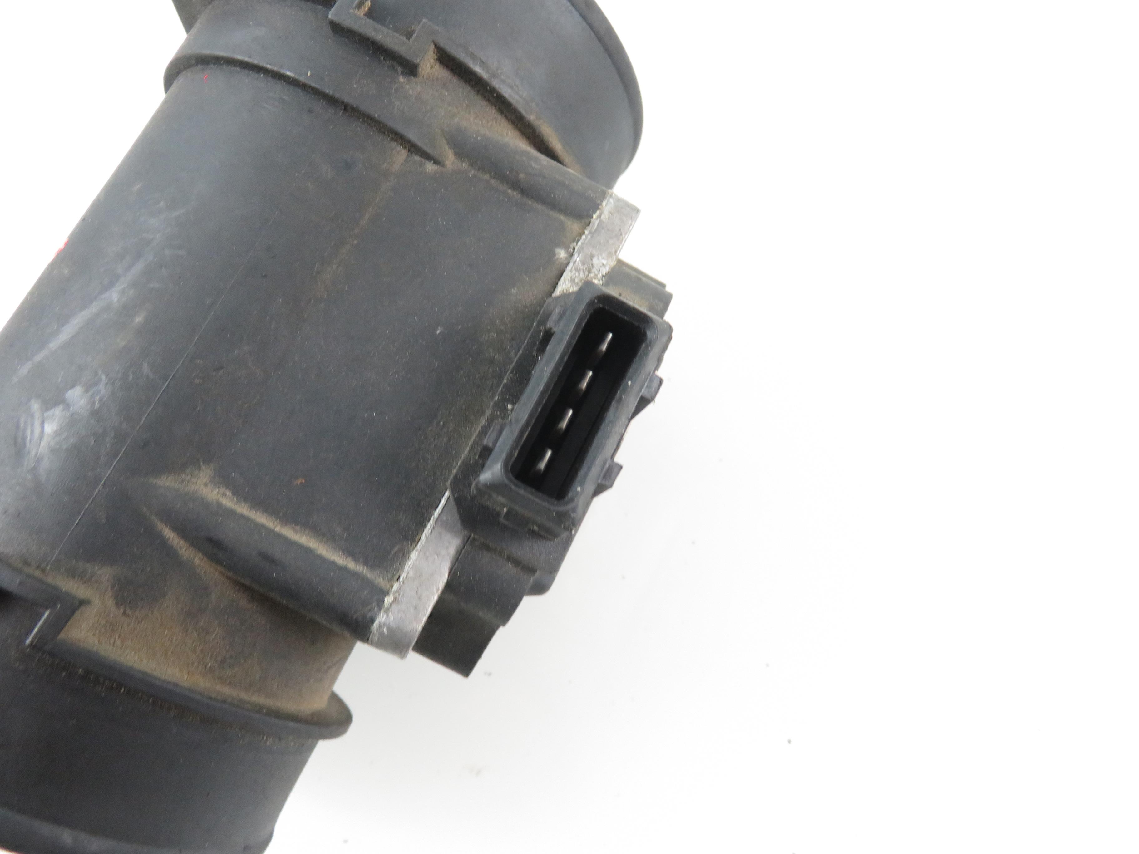 OPEL Vectra B (1995-1999) Воздухомер воздушного фильтра 90411957 17975533