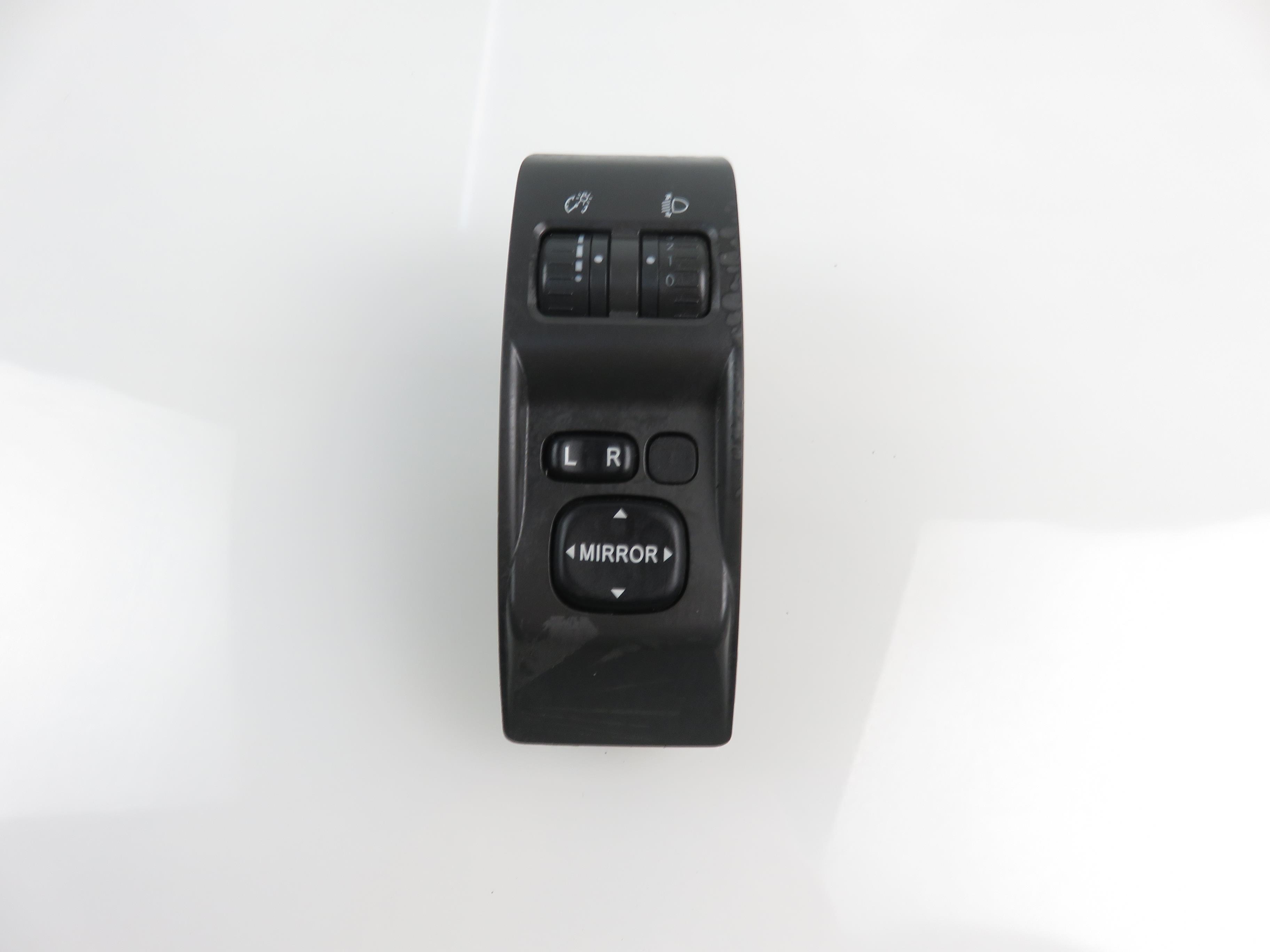 SUBARU Impreza 3 generation (2007-2014) Mirror adjustment switch 88002FG000 17910763