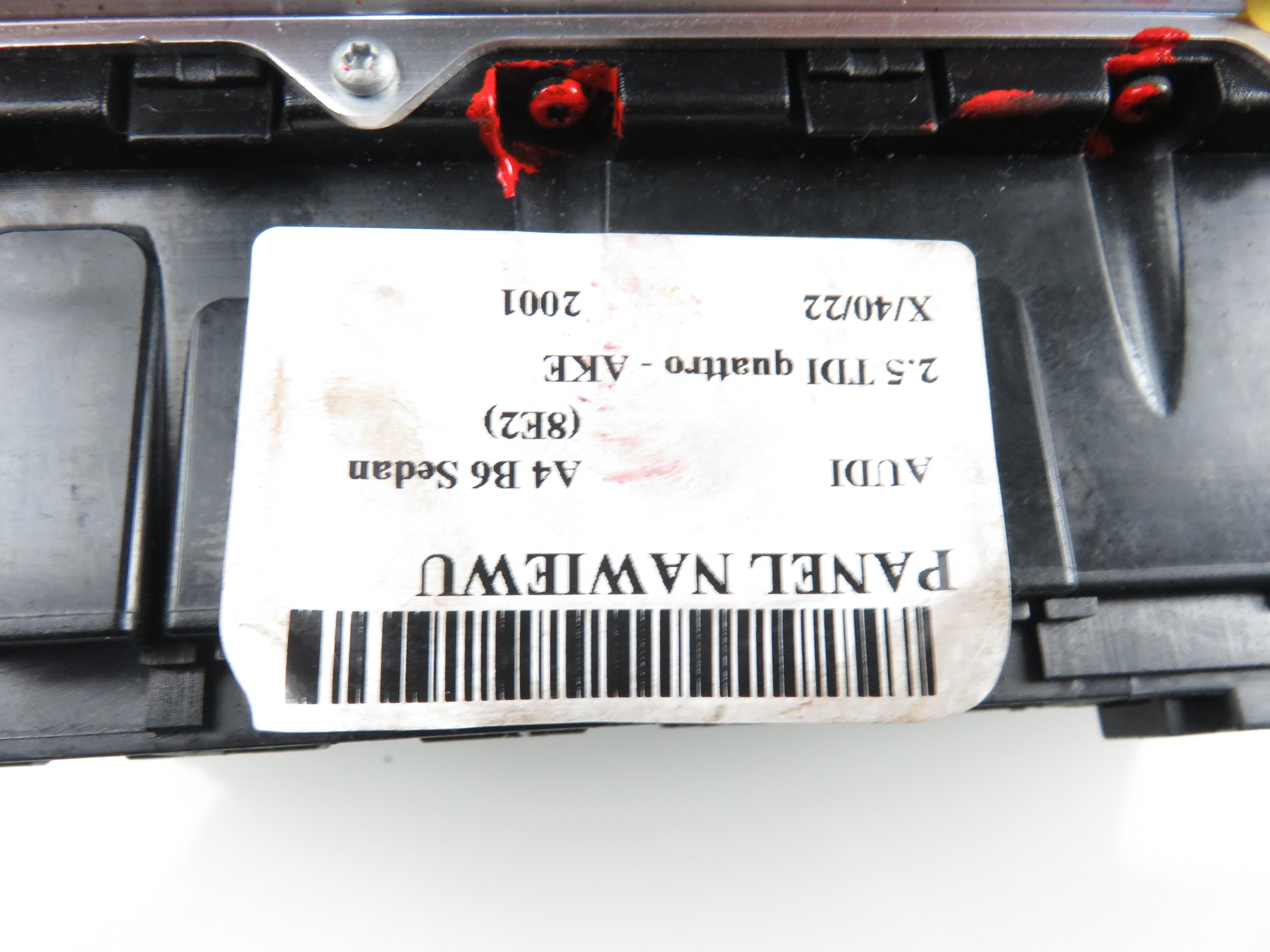 AUDI A4 B6/8E (2000-2005) Klimato kontrolės (klimos) valdymas 8E0820043A 21836820