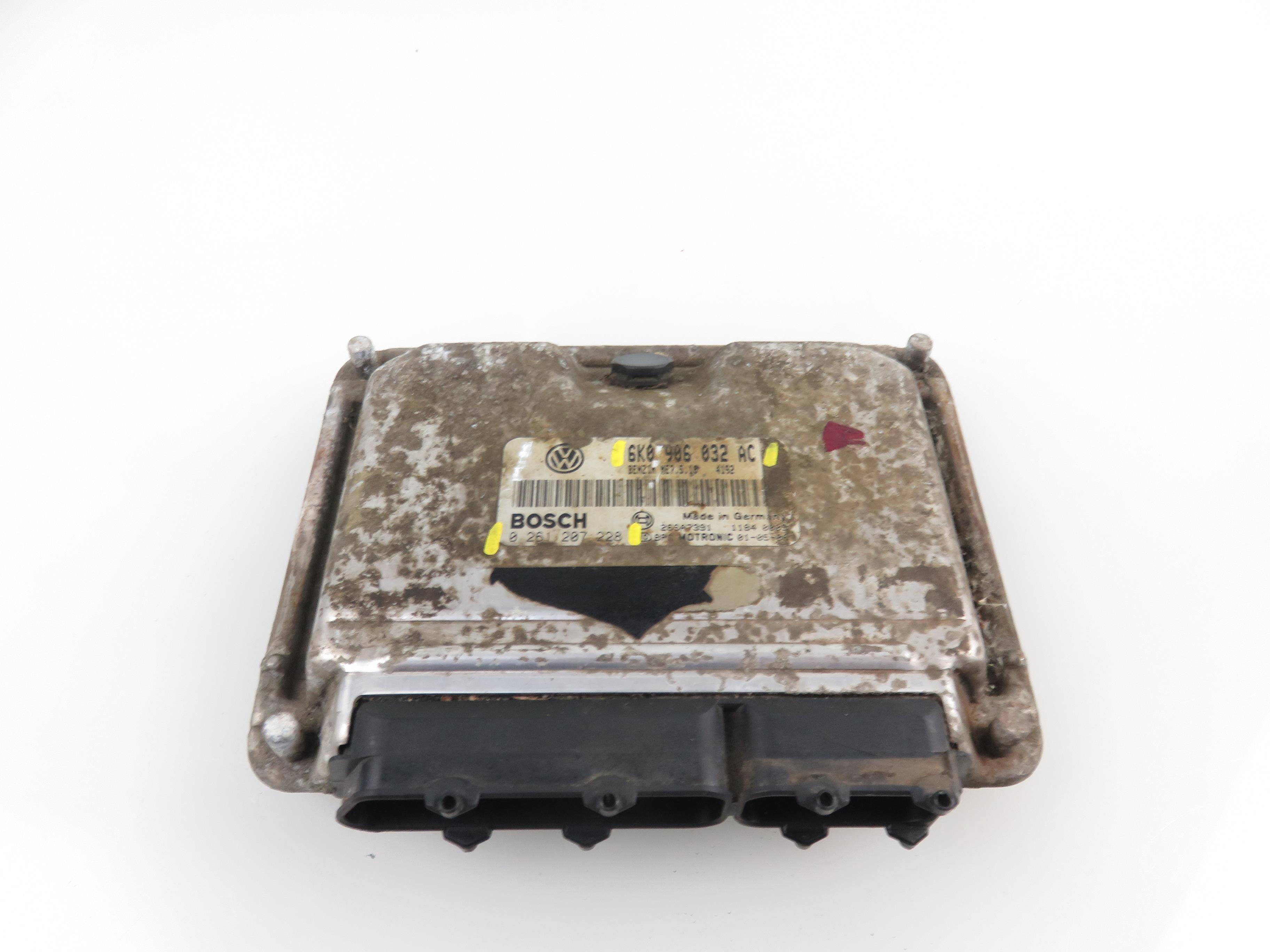 SEAT Ibiza 2 generation (1993-2002) Control Unit 0261207228,6K0906032AC 17821856