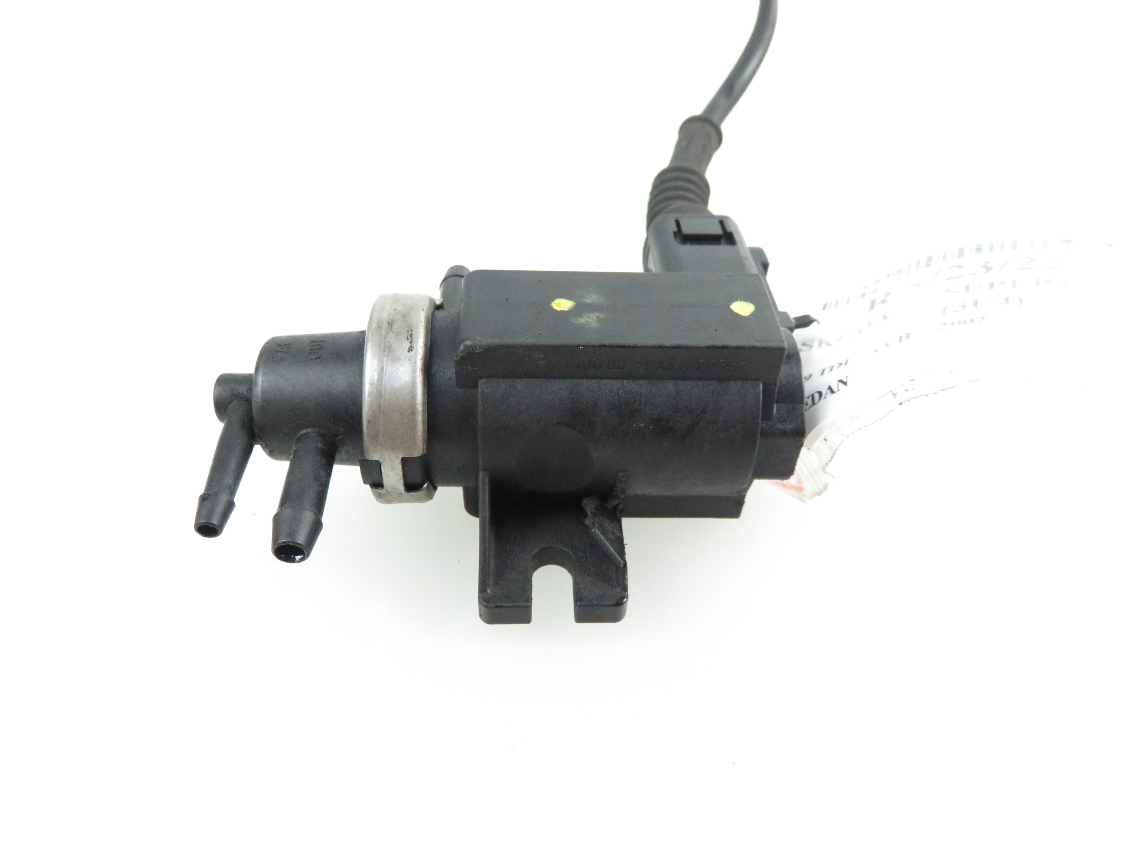 SKODA Superb 1 generation (2001-2008) Electromagnetic valve 1J0906622 17800019