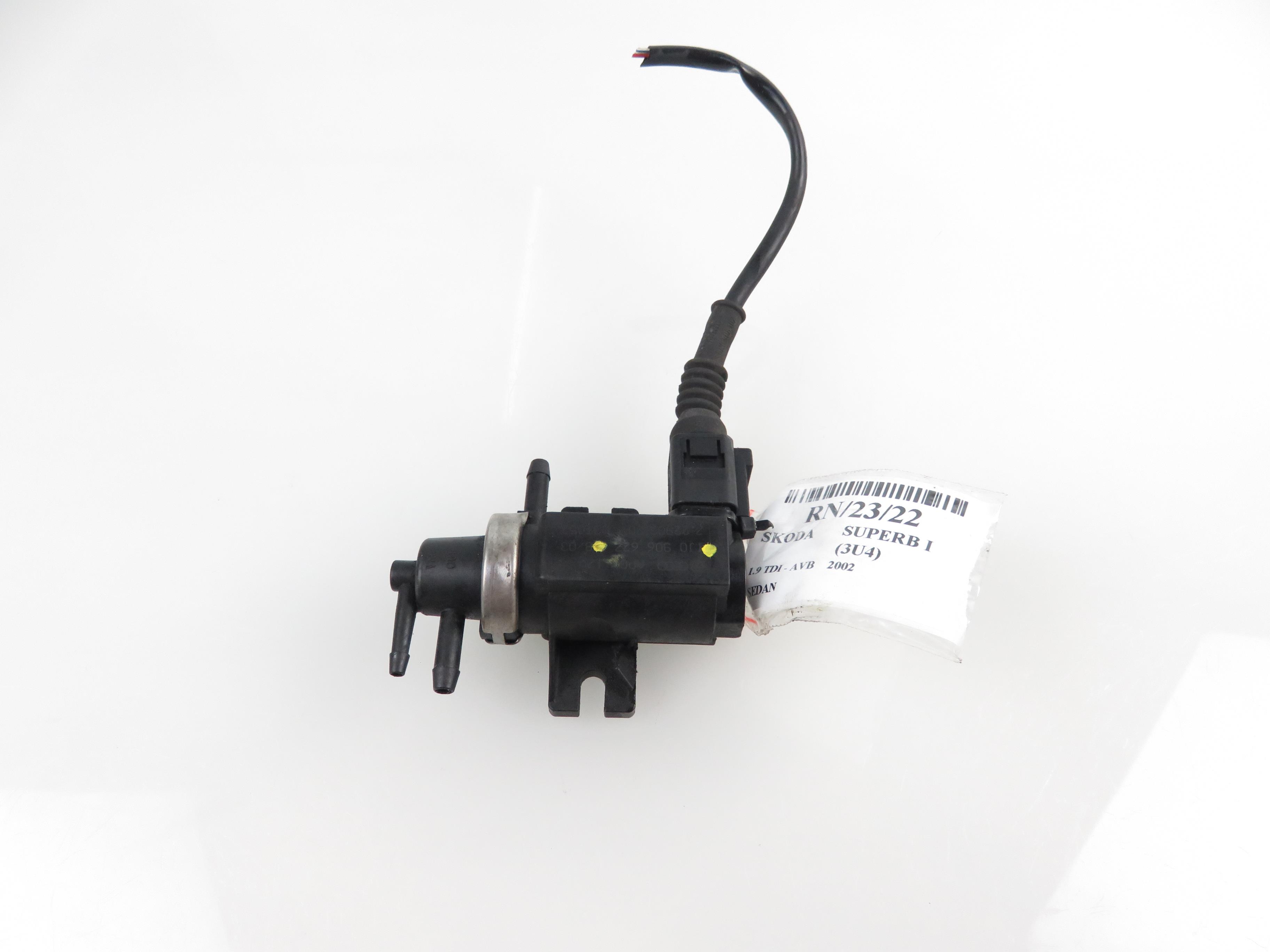 SKODA Superb 1 generation (2001-2008) Electromagnetic valve 1J0906622 17800019