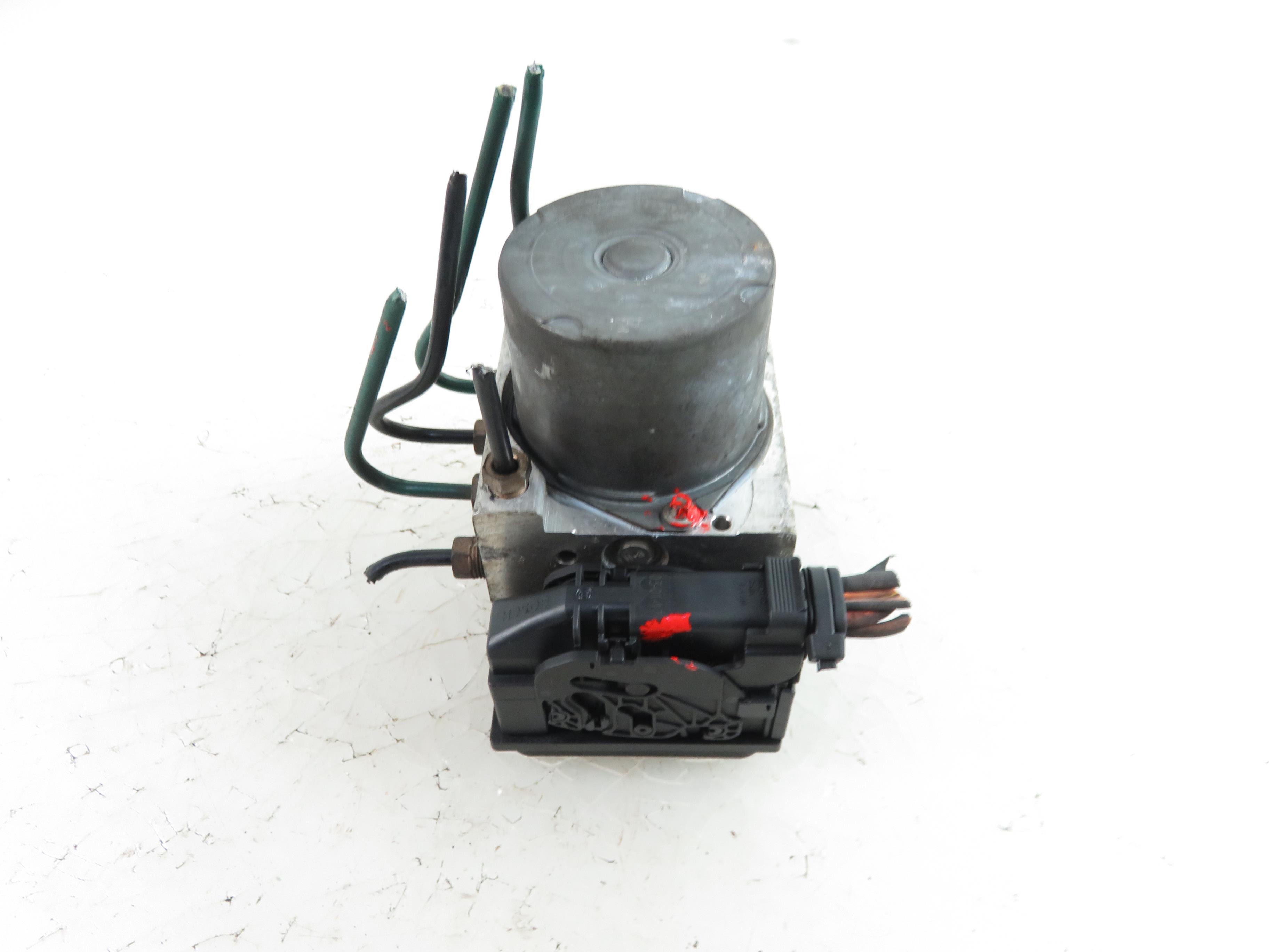 RENAULT Megane 1 generation (1995-2003) ABS Pump 0265800317 17801043