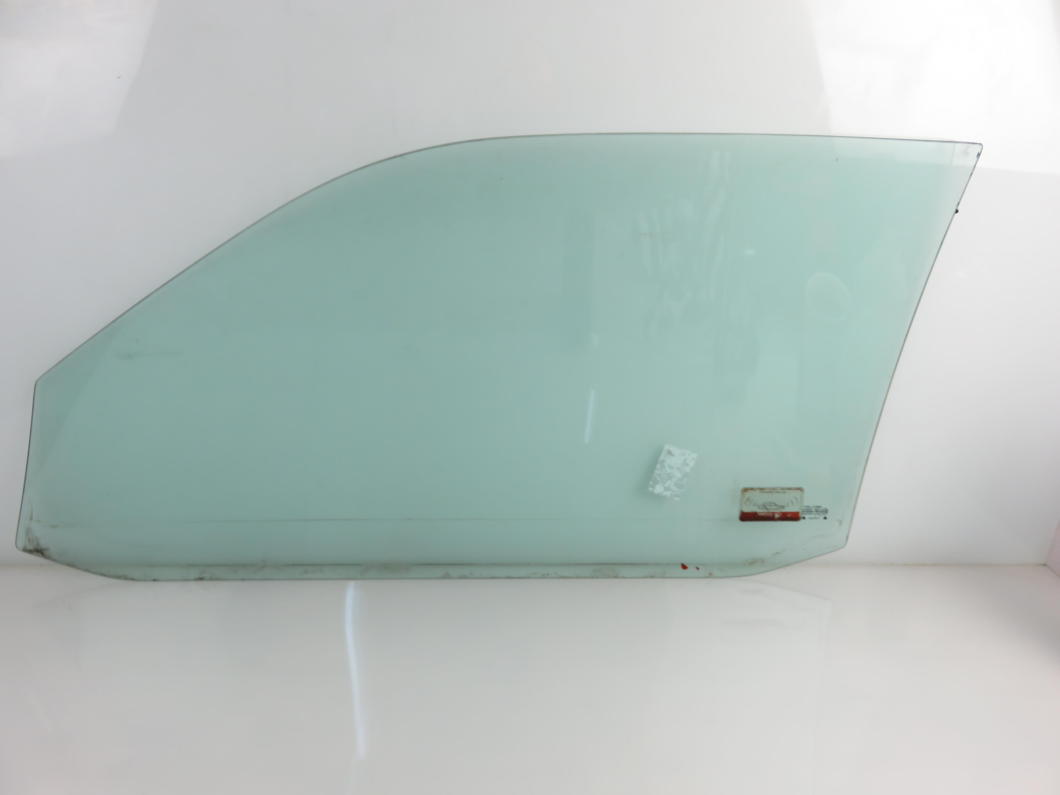 SEAT Ibiza 2 generation (1993-2002) Front Right Door Glass 43R000016 17918249