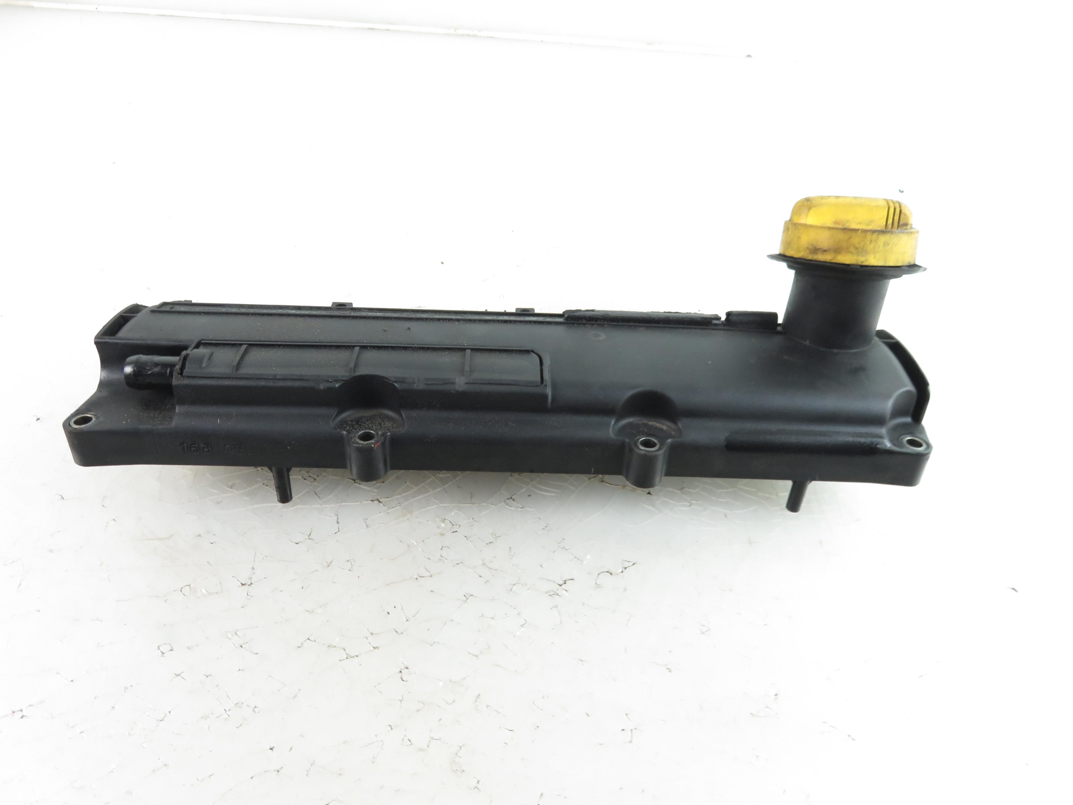 NISSAN Almera N16 (2000-2006) Крышка клапана 8200251101 17856714