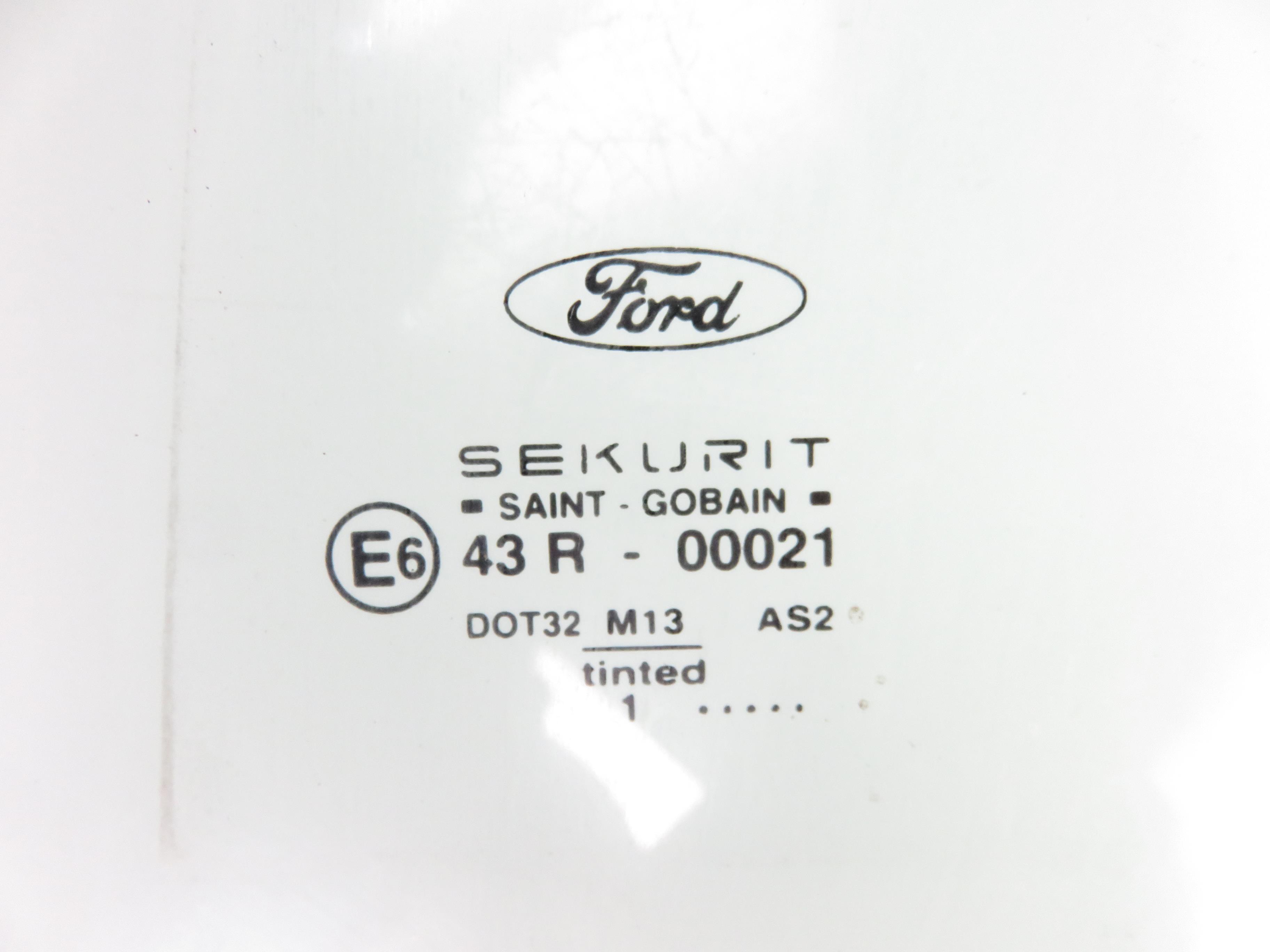 FORD Mondeo 3 generation (2000-2007) Geam ușă stânga spate 43R00021 17801506