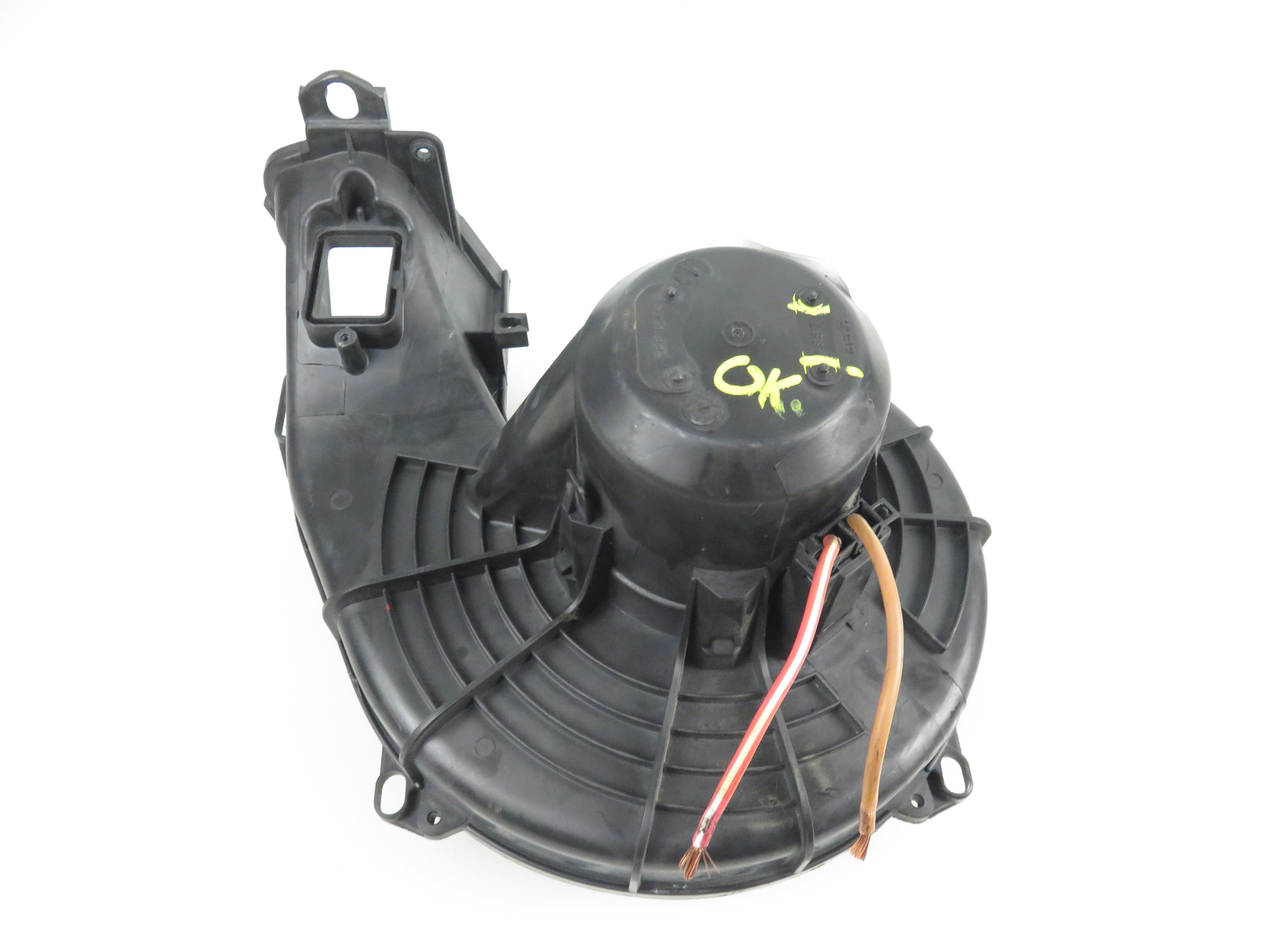 OPEL Meriva 1 generation (2002-2010) Blower fan relay 5887 17856500