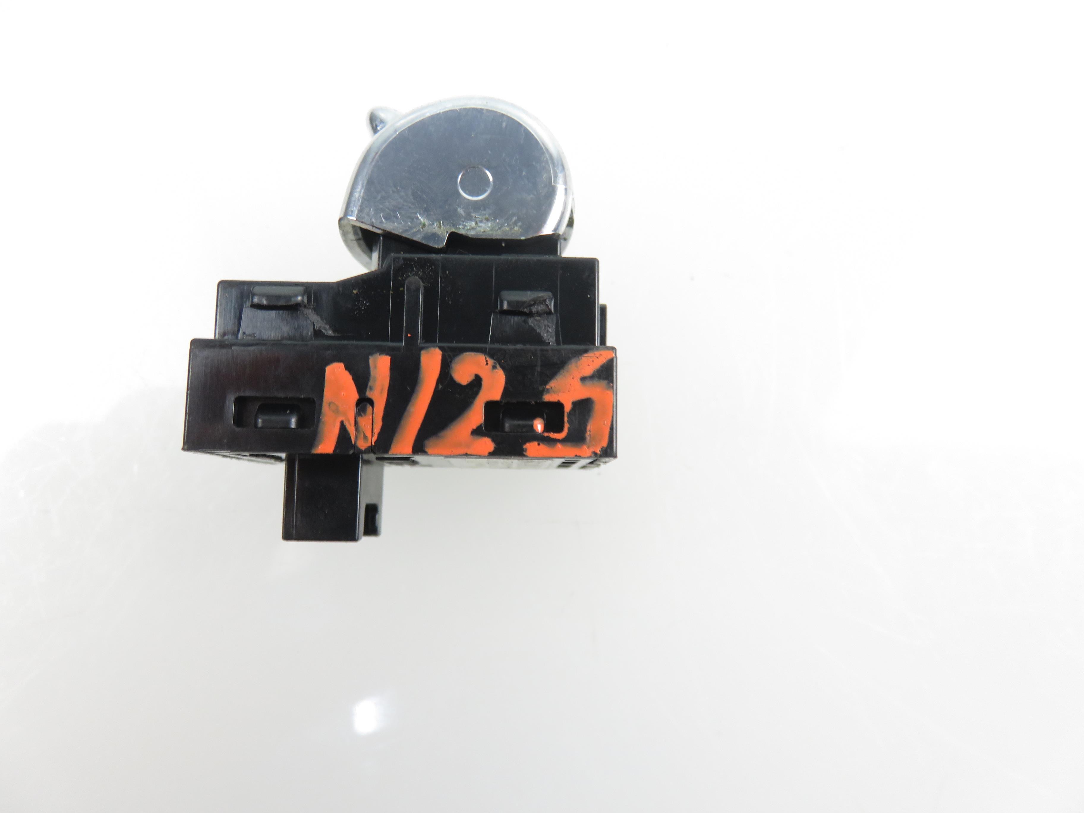 MINI Countryman 1 generation (R60) (2010-2016) Кнопка стеклоподъемника передней правой двери 9294884 17855699
