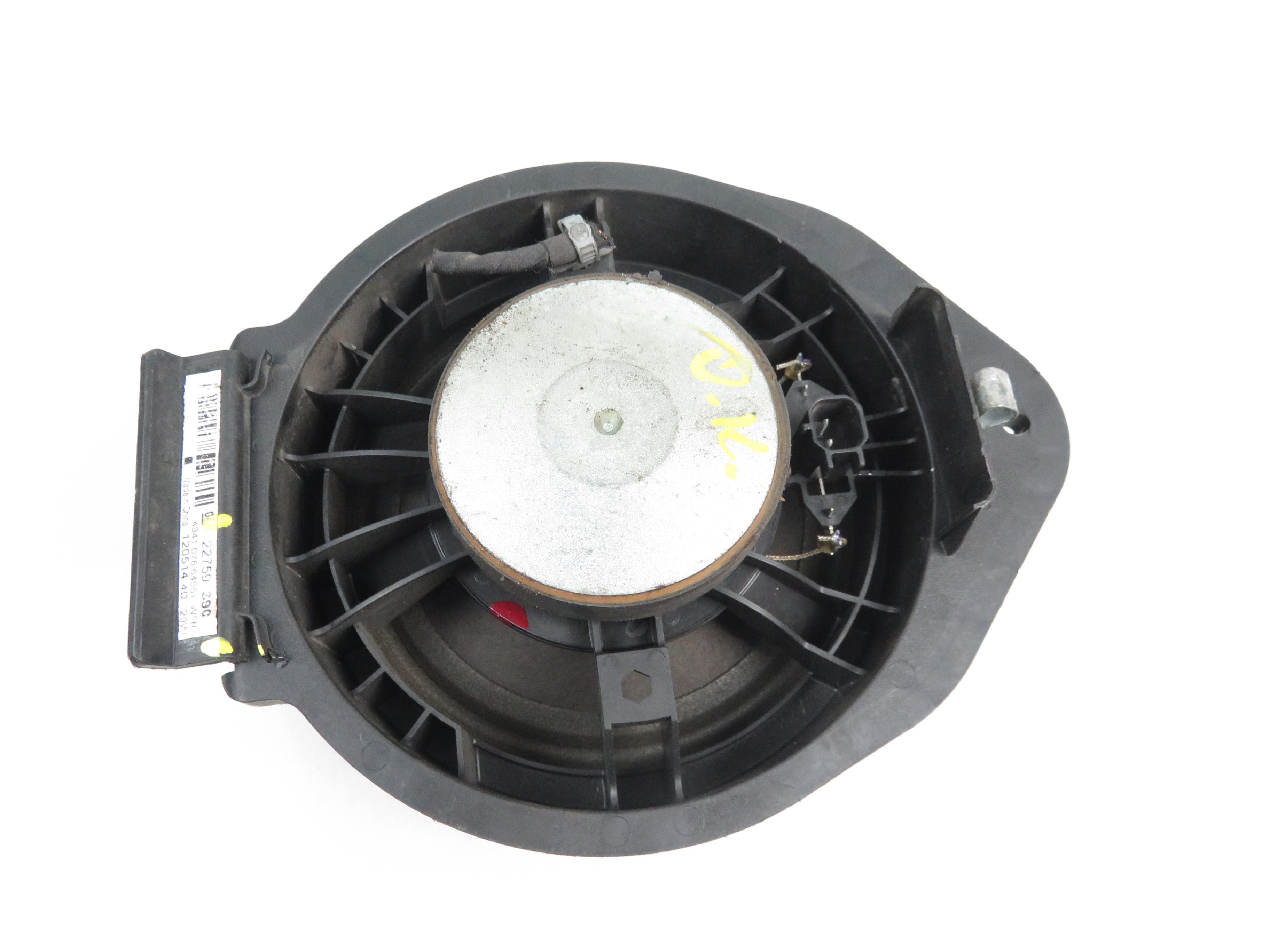 CHEVROLET Malibu 5 generation (2011-2020) Right Side Floor Speaker Woofer 22759390 17832978