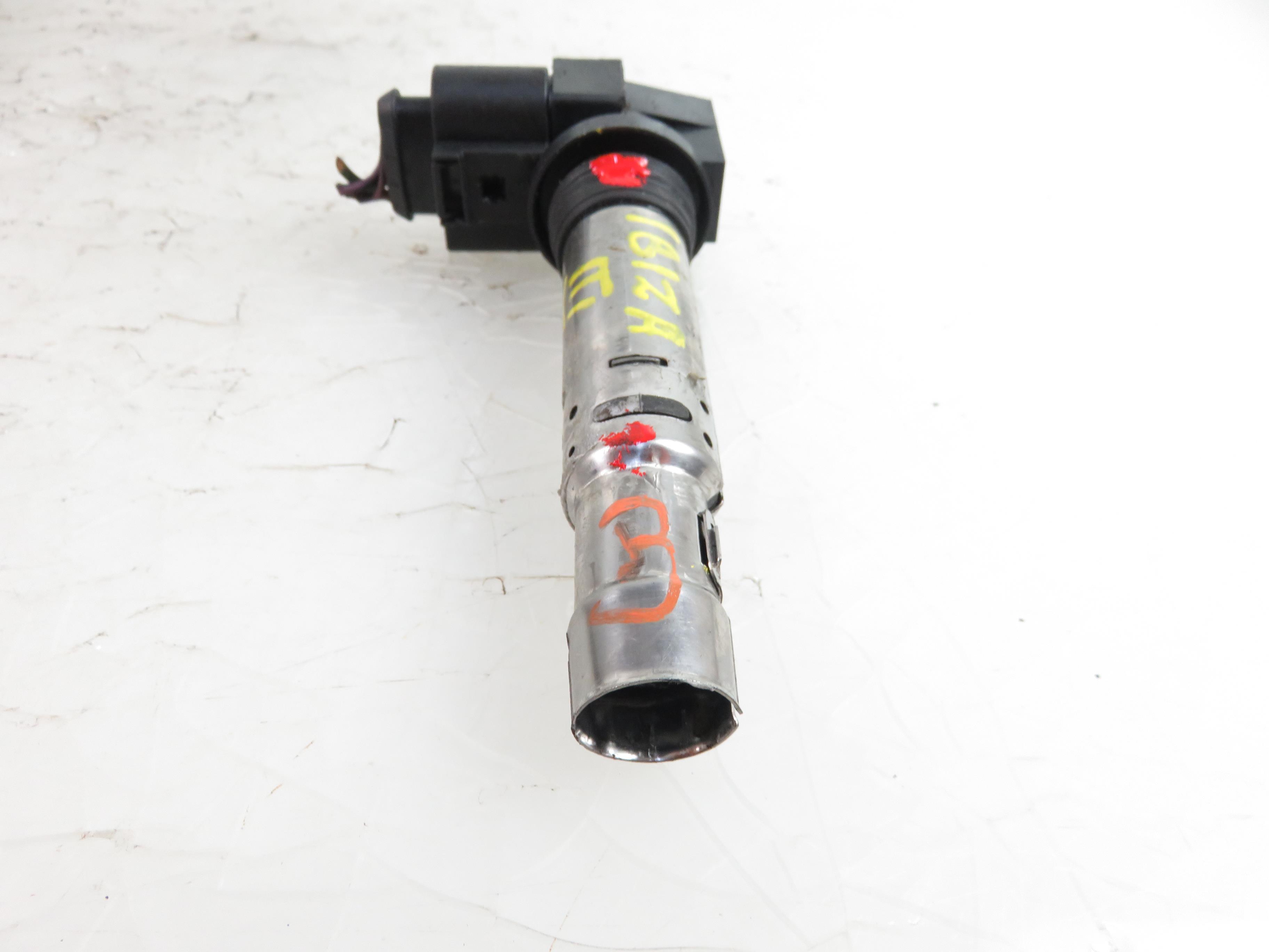 SEAT Ibiza 3 generation (2002-2008) High Voltage Ignition Coil R0401S00400 17856084