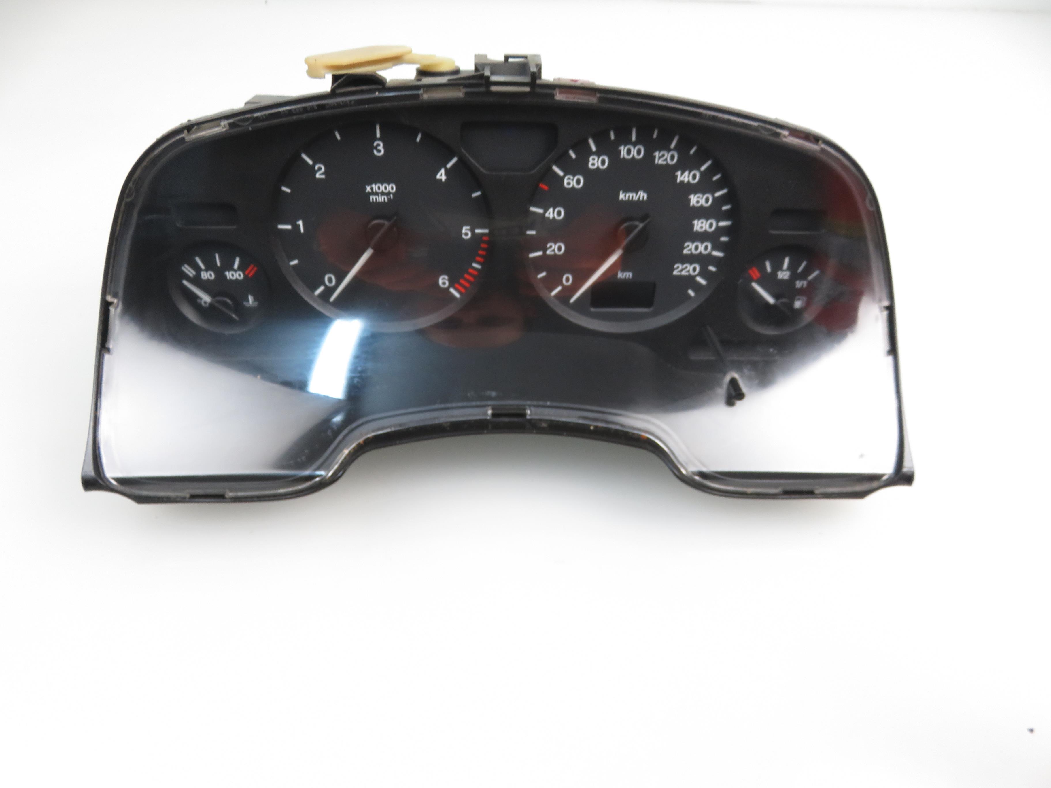 OPEL Zafira A (1999-2003) Speedometer EJ09228757 17855922