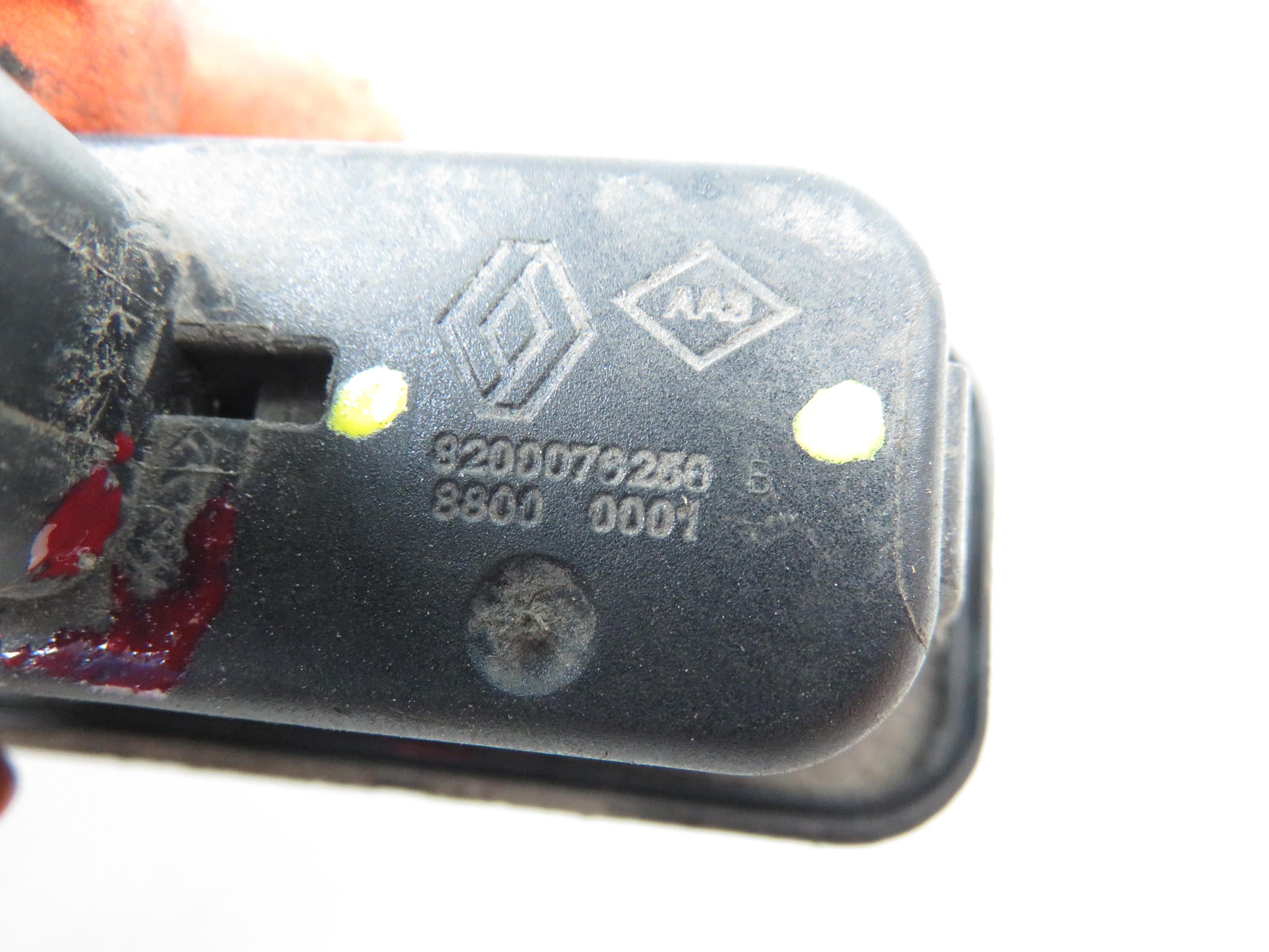 RENAULT Scenic 2 generation (2003-2010) Back cover Open Switches 8200076256 17795619