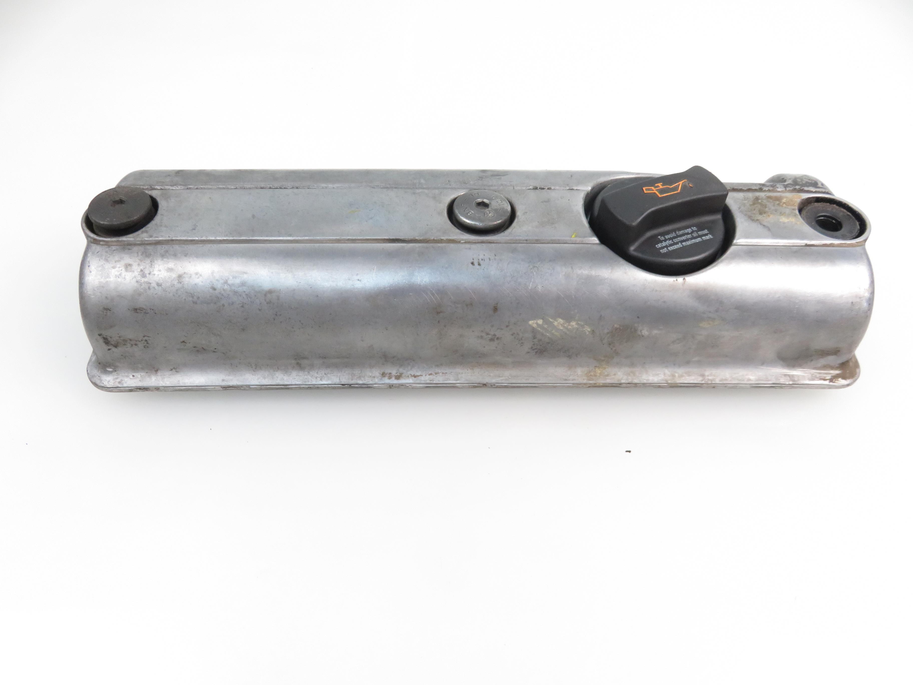 SEAT Cordoba 2 generation (1999-2009) Valve Cover 030103475Q 17855030