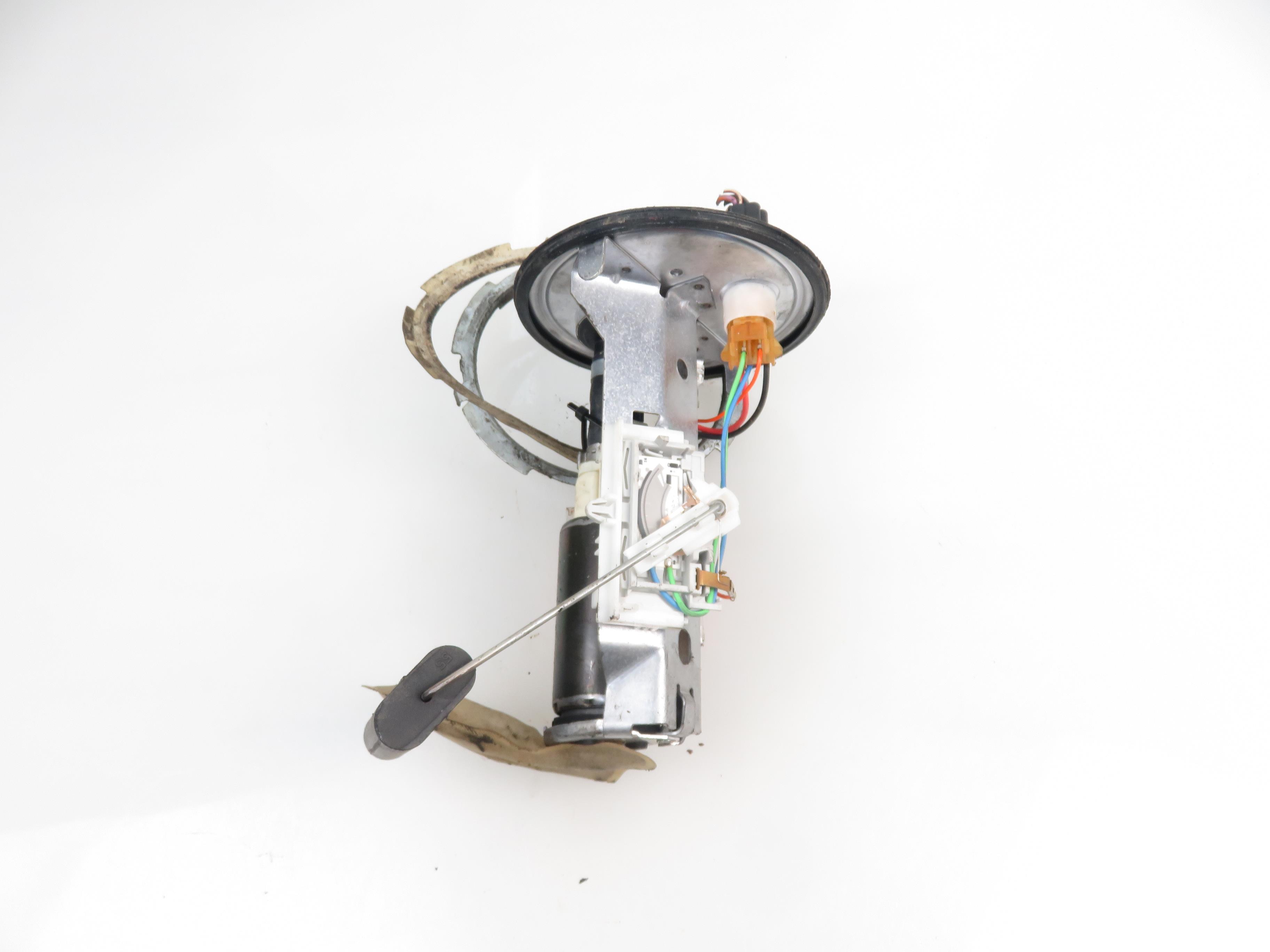 FORD Ka 1 generation (1996-2008) Fuel Pump 17933627