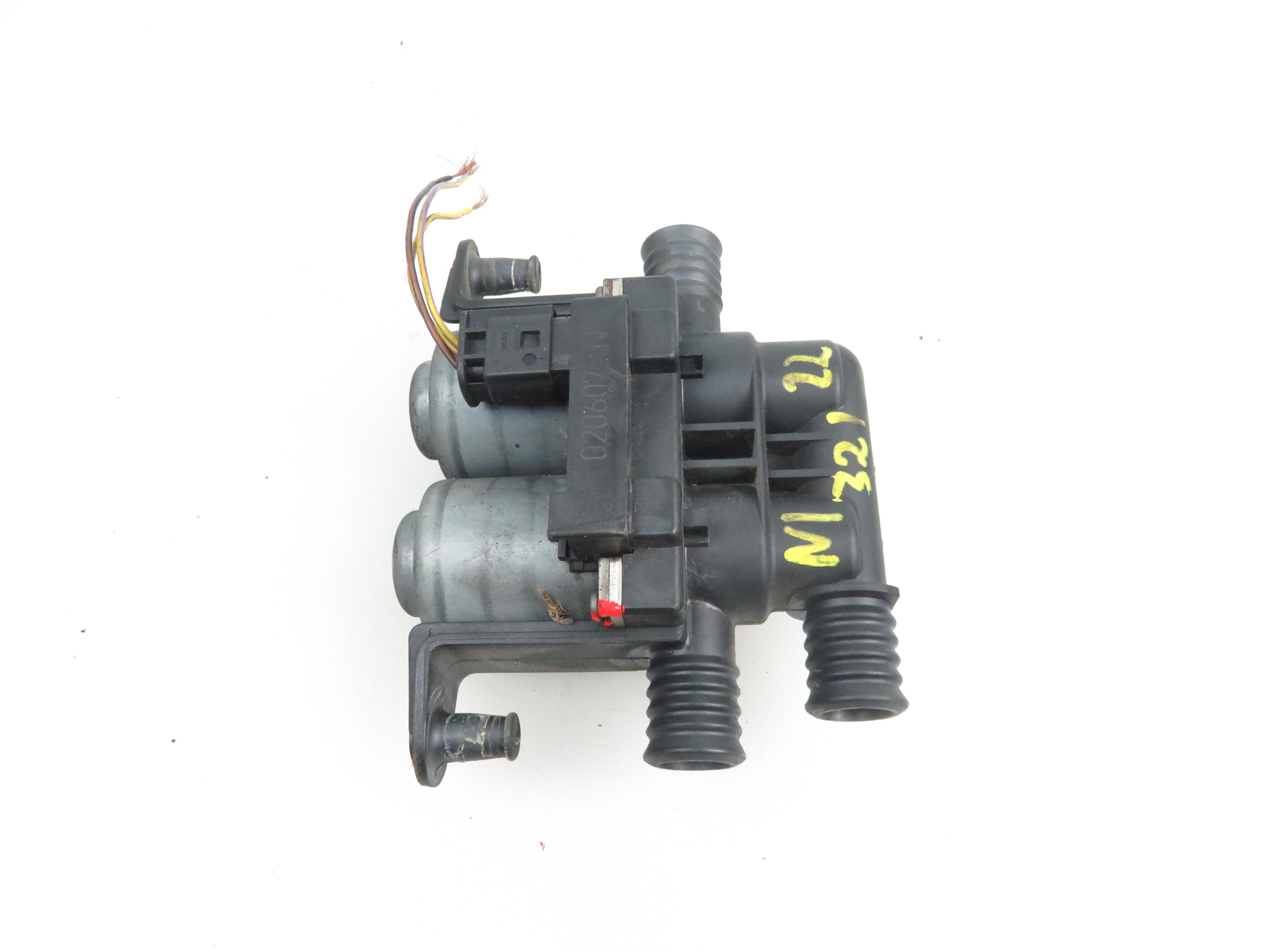 BMW X5 E53 (1999-2006) Heating radiator valve 1147412137,8374995 21857474