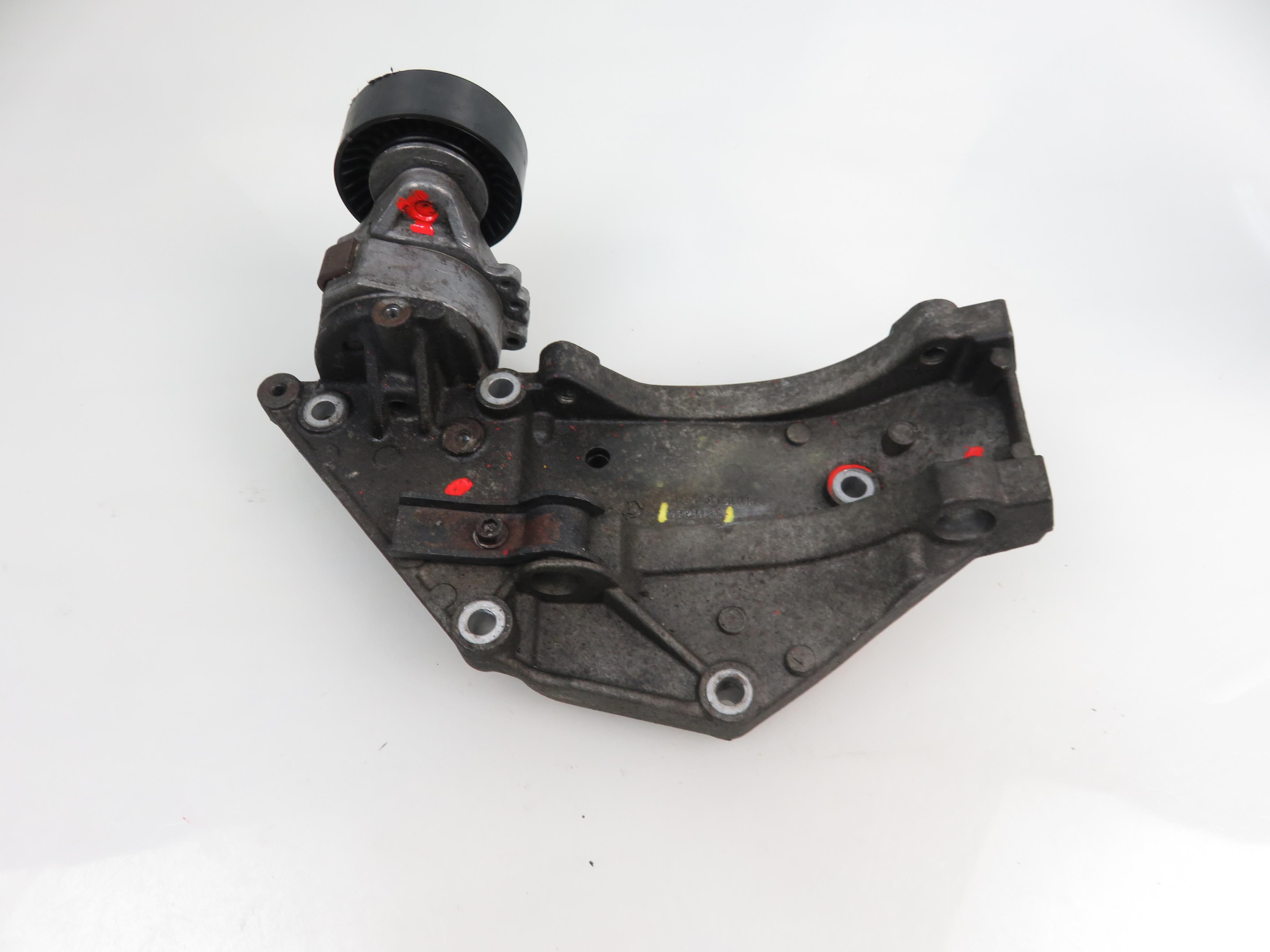 FORD C-Max 1 generation (2003-2010) Alternator bracket 9682367380 17854956