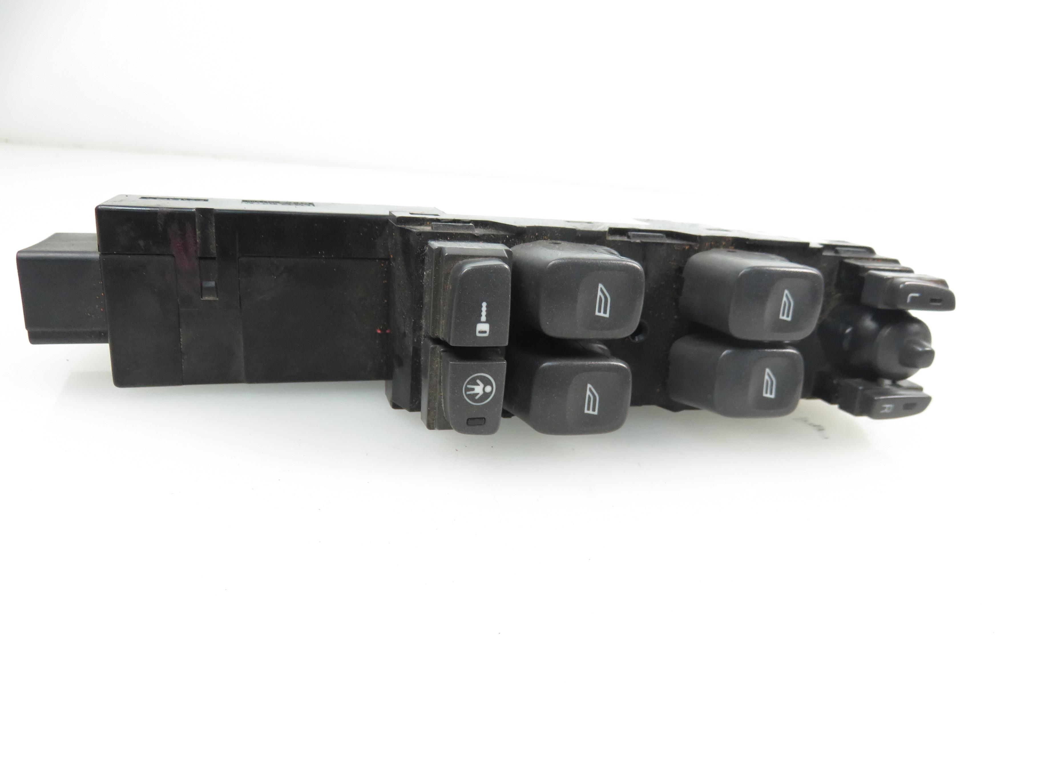 VOLVO S80 1 generation (1998-2006) Front Left Door Window Switch 8622039 22022162