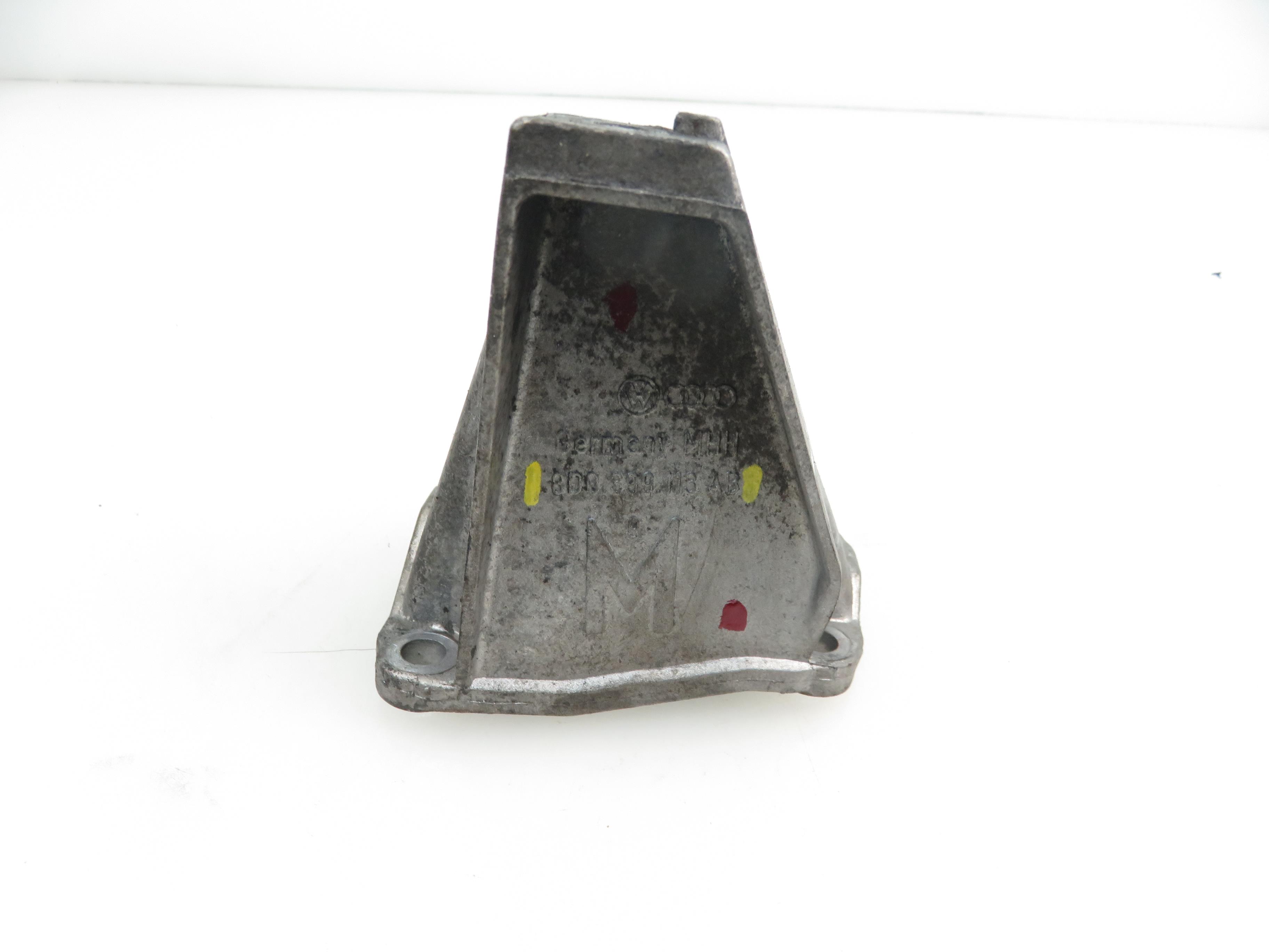 AUDI A4 B5/8D (1994-2001) Кронштейн крепления коробки передач 8D0399113AB 21856990