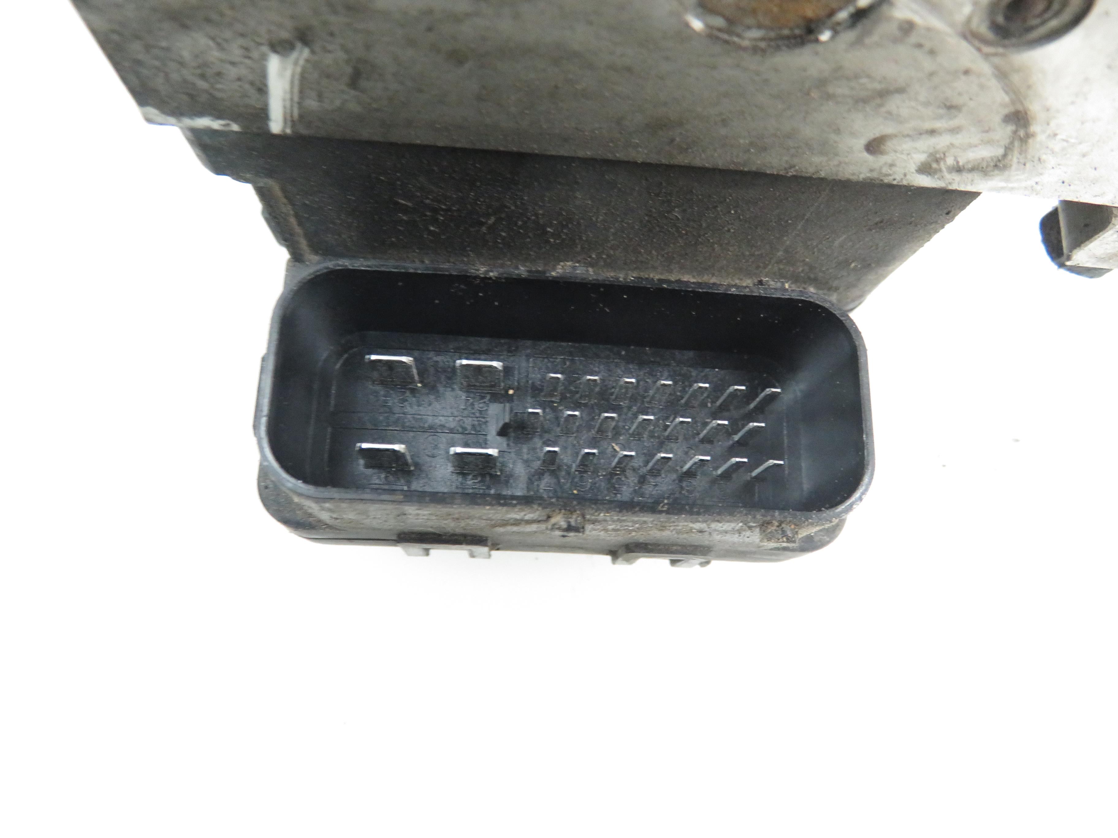 SUZUKI Ignis 1 generation (2000-2006) Pompe ABS AC045001834 22023289