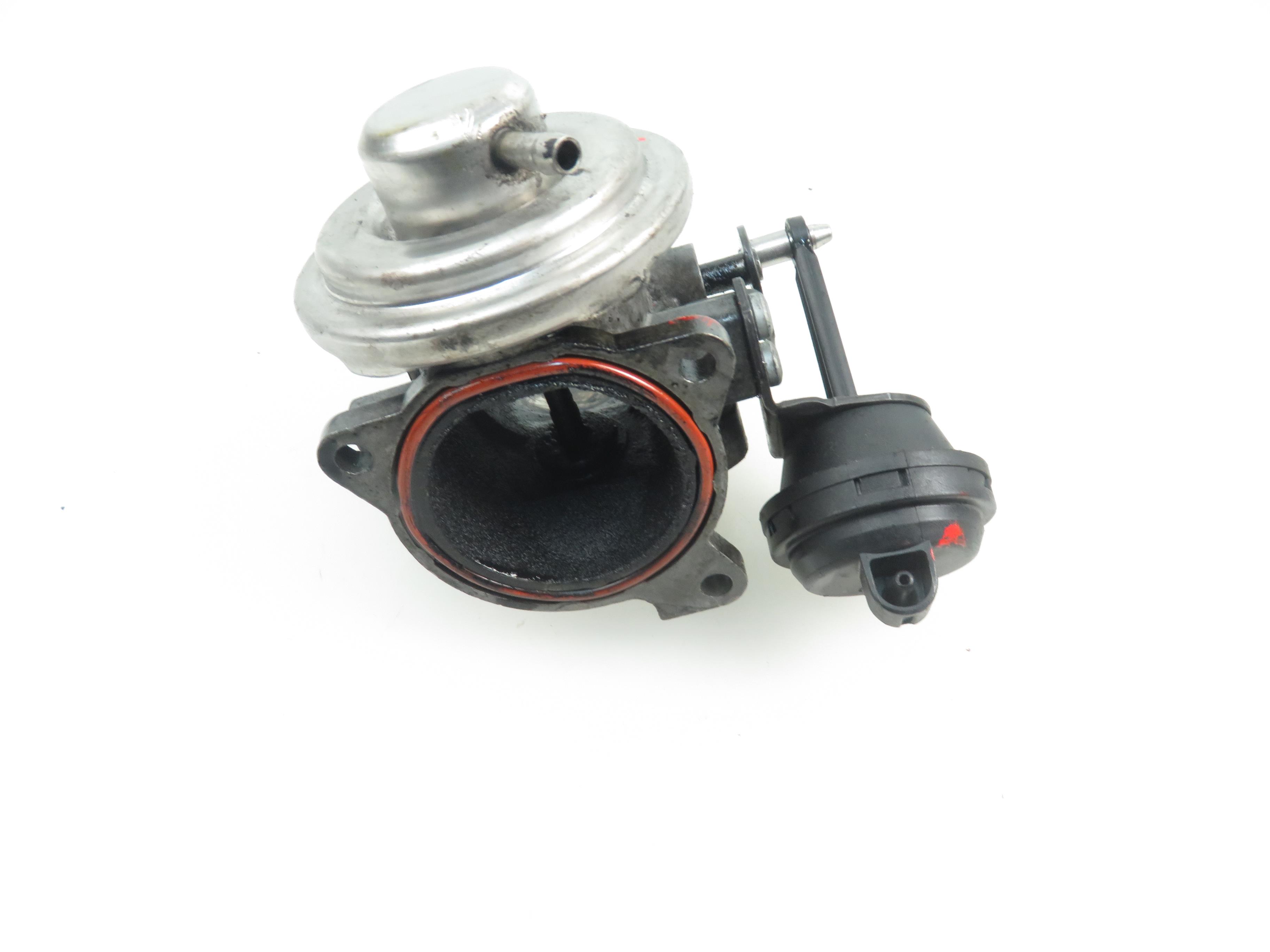 SEAT Ibiza 2 generation (1993-2002) EGR Valve 038129637, 038131501E 17854698