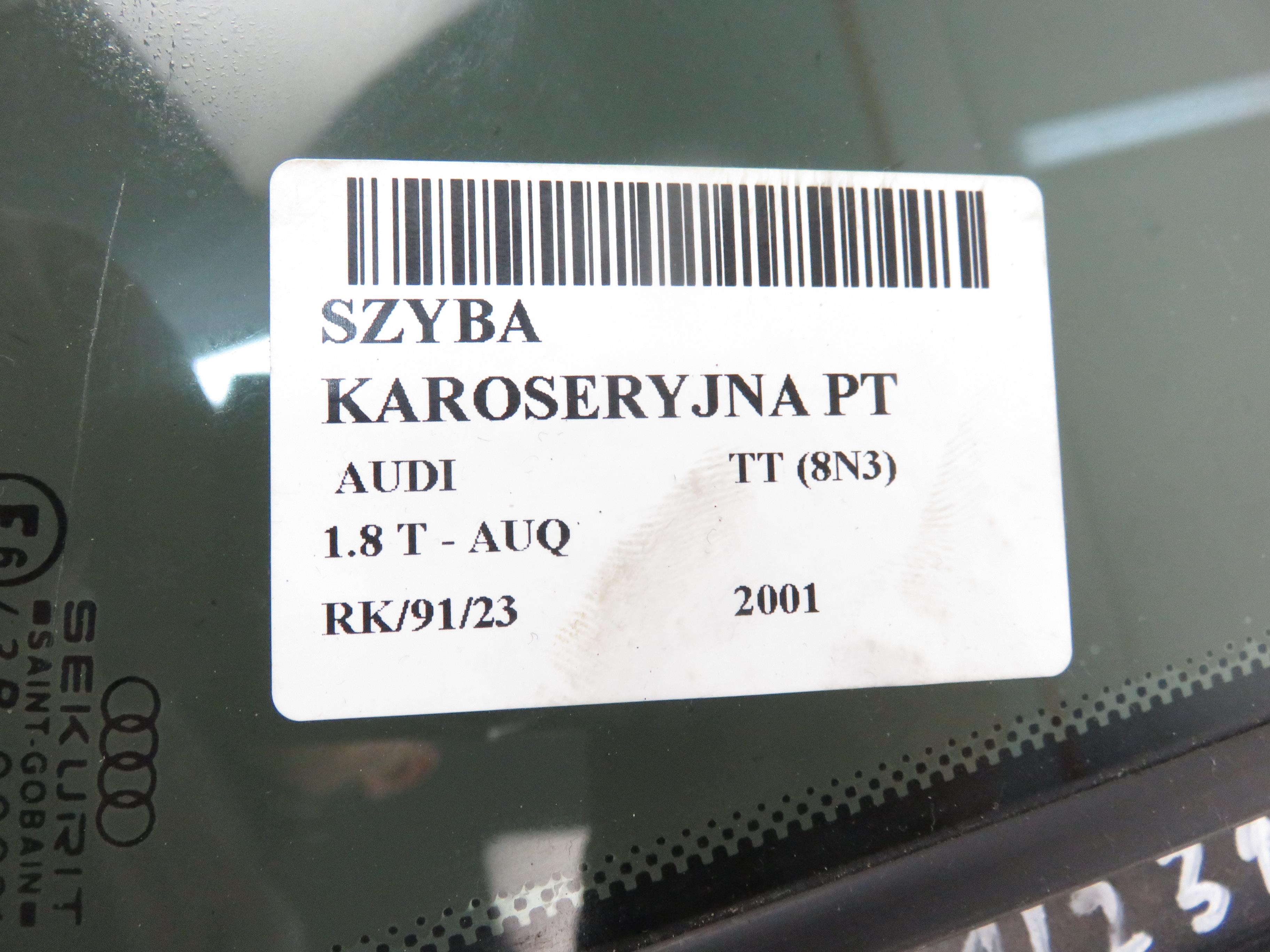 AUDI TT 8N (1998-2006) Dešinės pusės galinis šoninis kėbulo stiklas 21856209