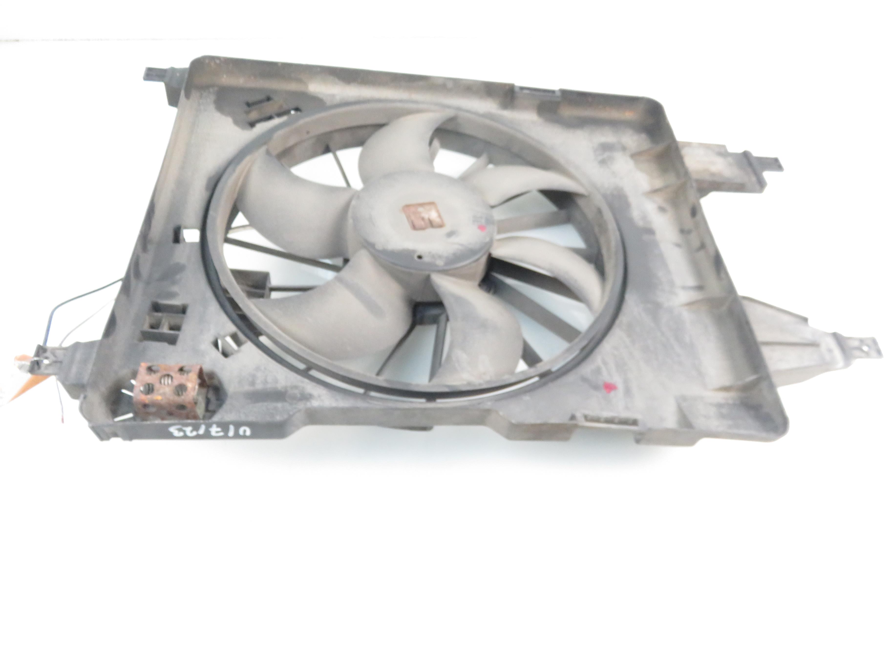 RENAULT Megane 2 generation (2002-2012) Ventilator unitate de control al motorului 8200151464 21231301